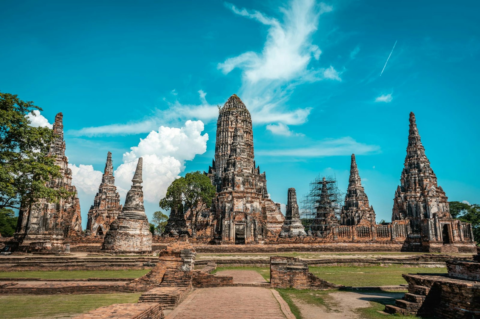 Historic ruins of Ayutthaya, ancient capital city of Thailand