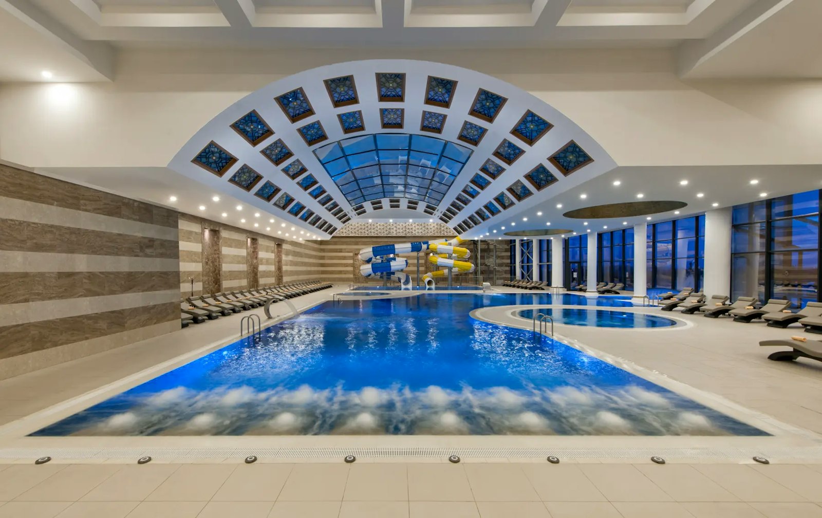 Akrones Thermal & Spa Hotel bayanlara özel havuz
