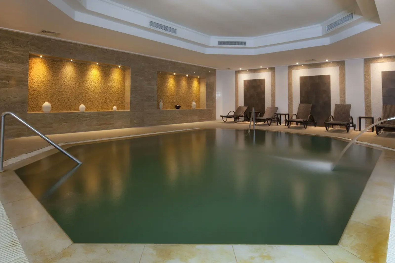 İkbal Thermal Hotel & Spa bayanlara özel havuz