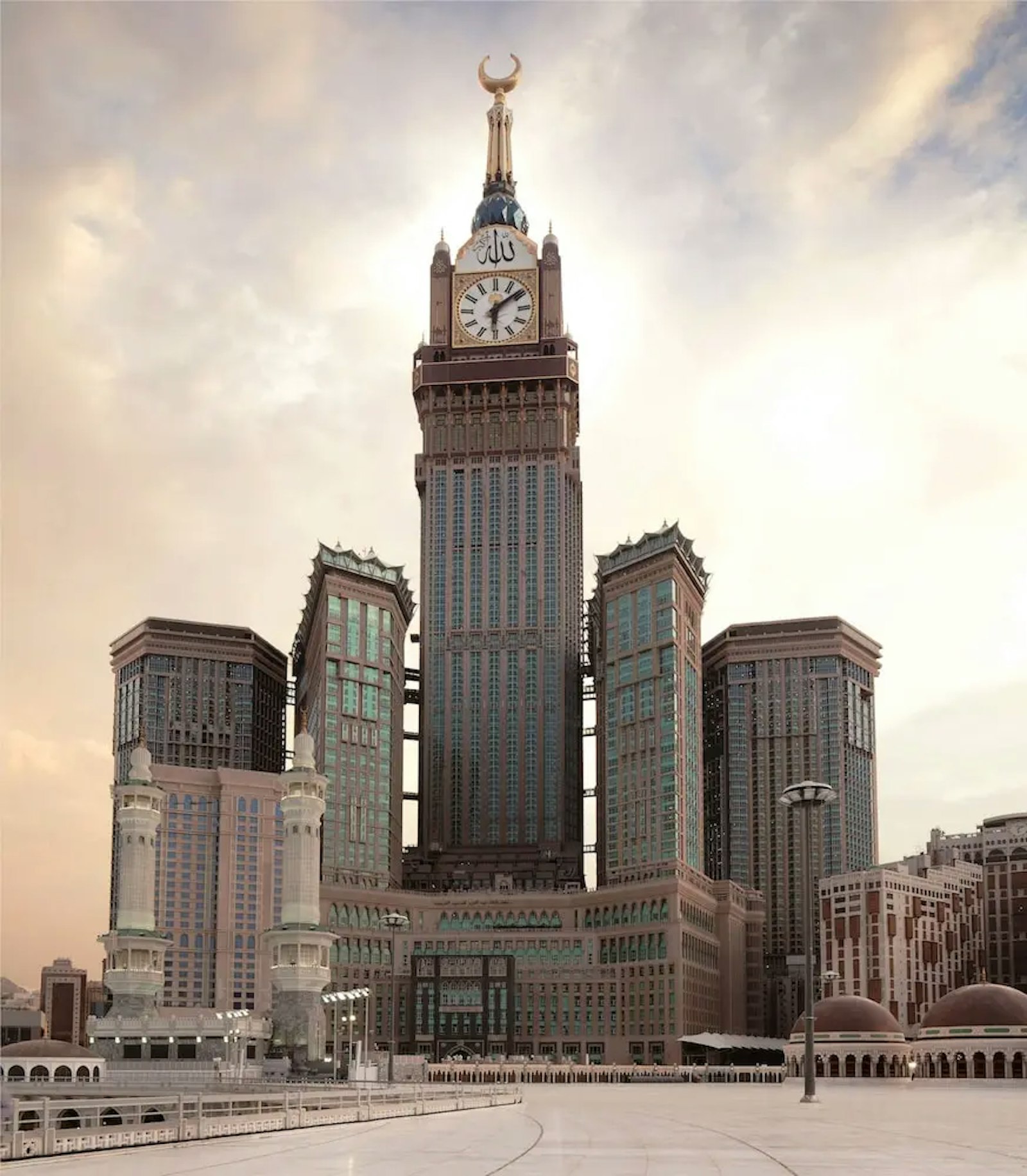 Fairmont Makkah Clock Royal Tower