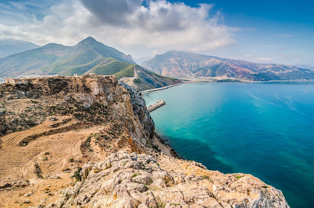 Вид на прибрежный город Эль-Джебха на берегу Средиземного моря