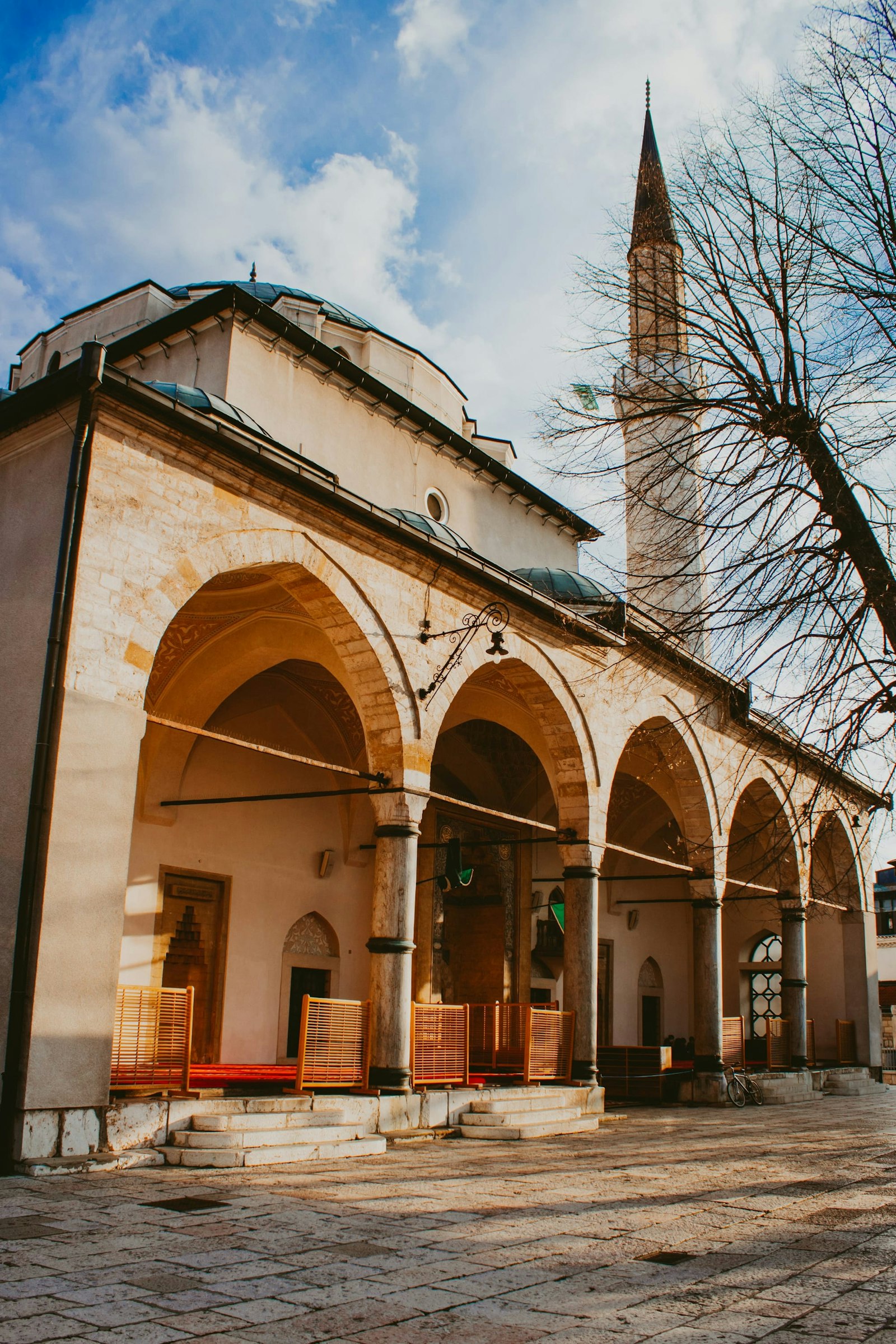 Gazi Hüsrev Bey Camii