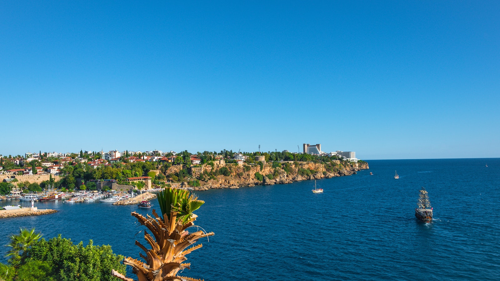 Excursion en bateau le long de la pittoresque côte d'Antalya