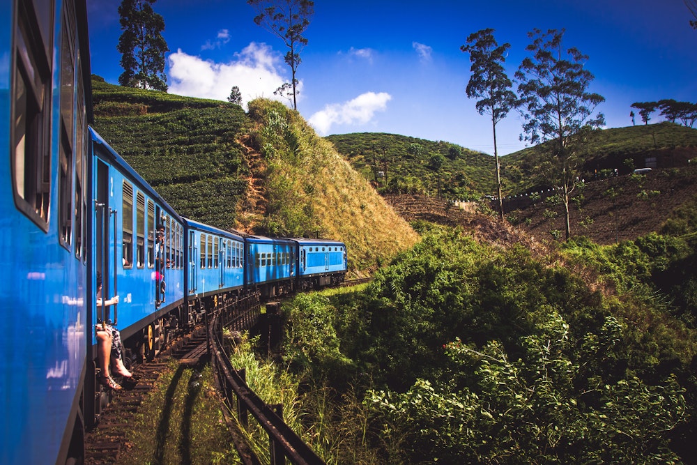 Kandy to Ella iconic blue train journey