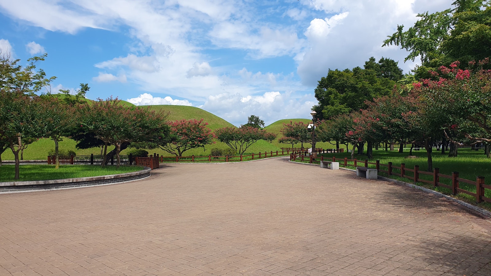 Daereungwon Tomb Complex