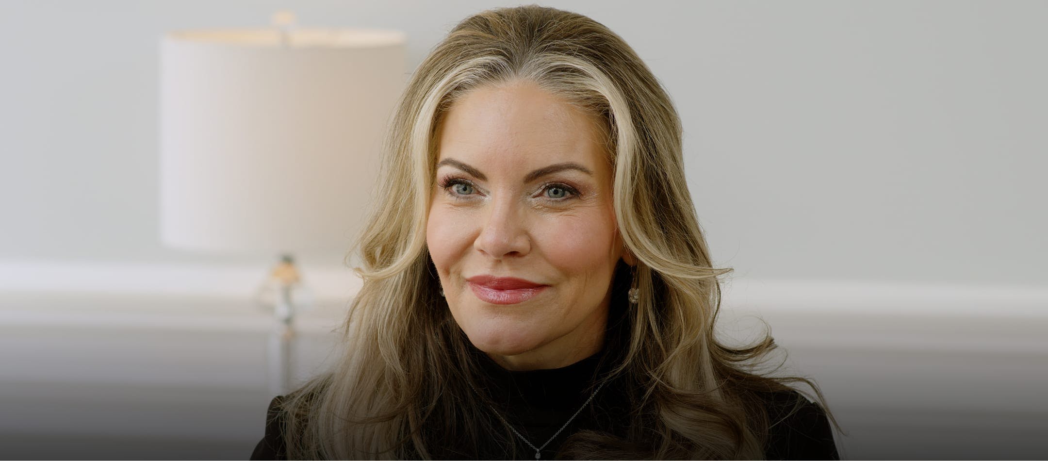 woman with blonde hair