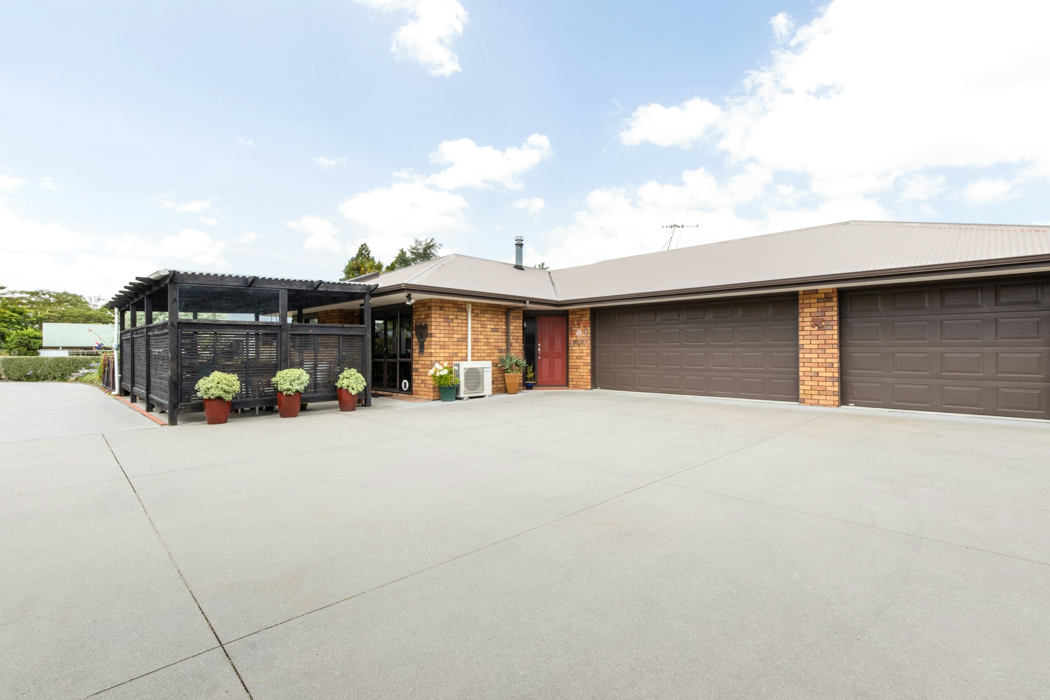 garage