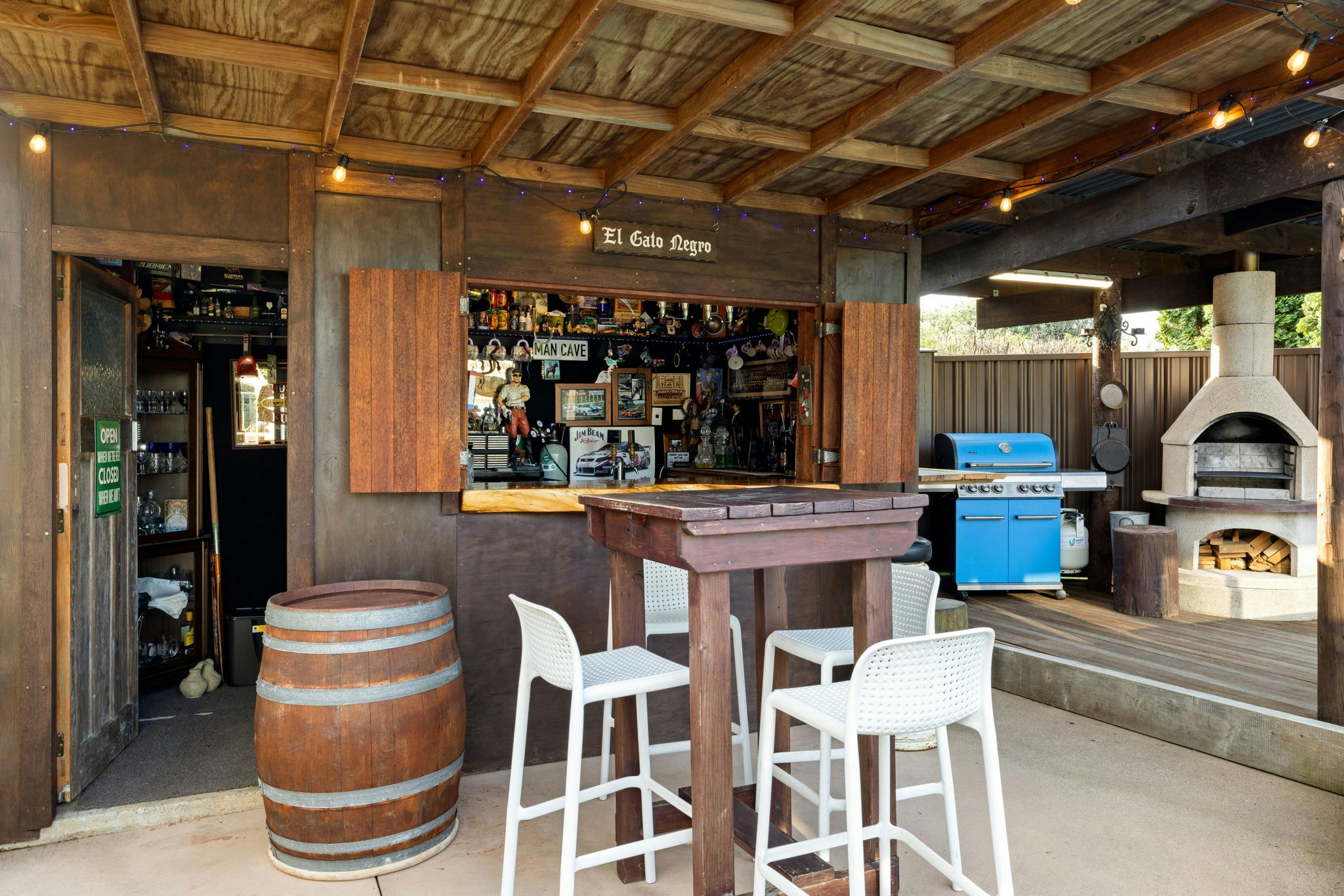 pub