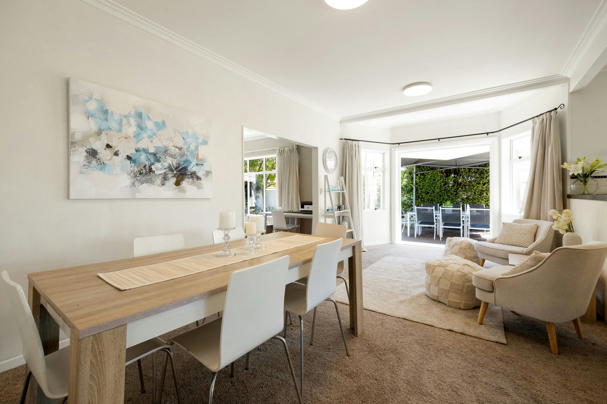 dining room