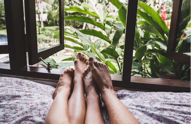 barefoot