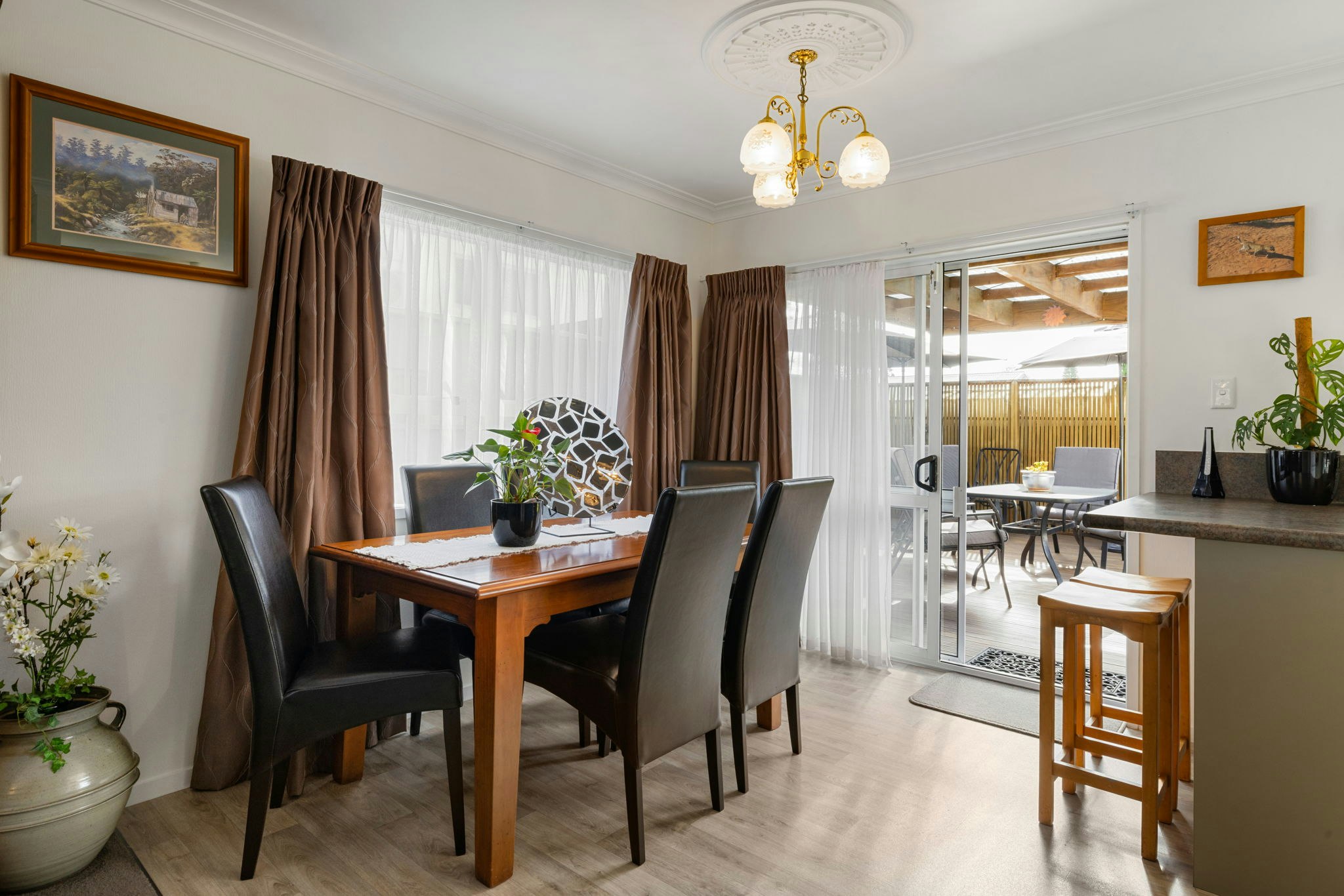 dining room