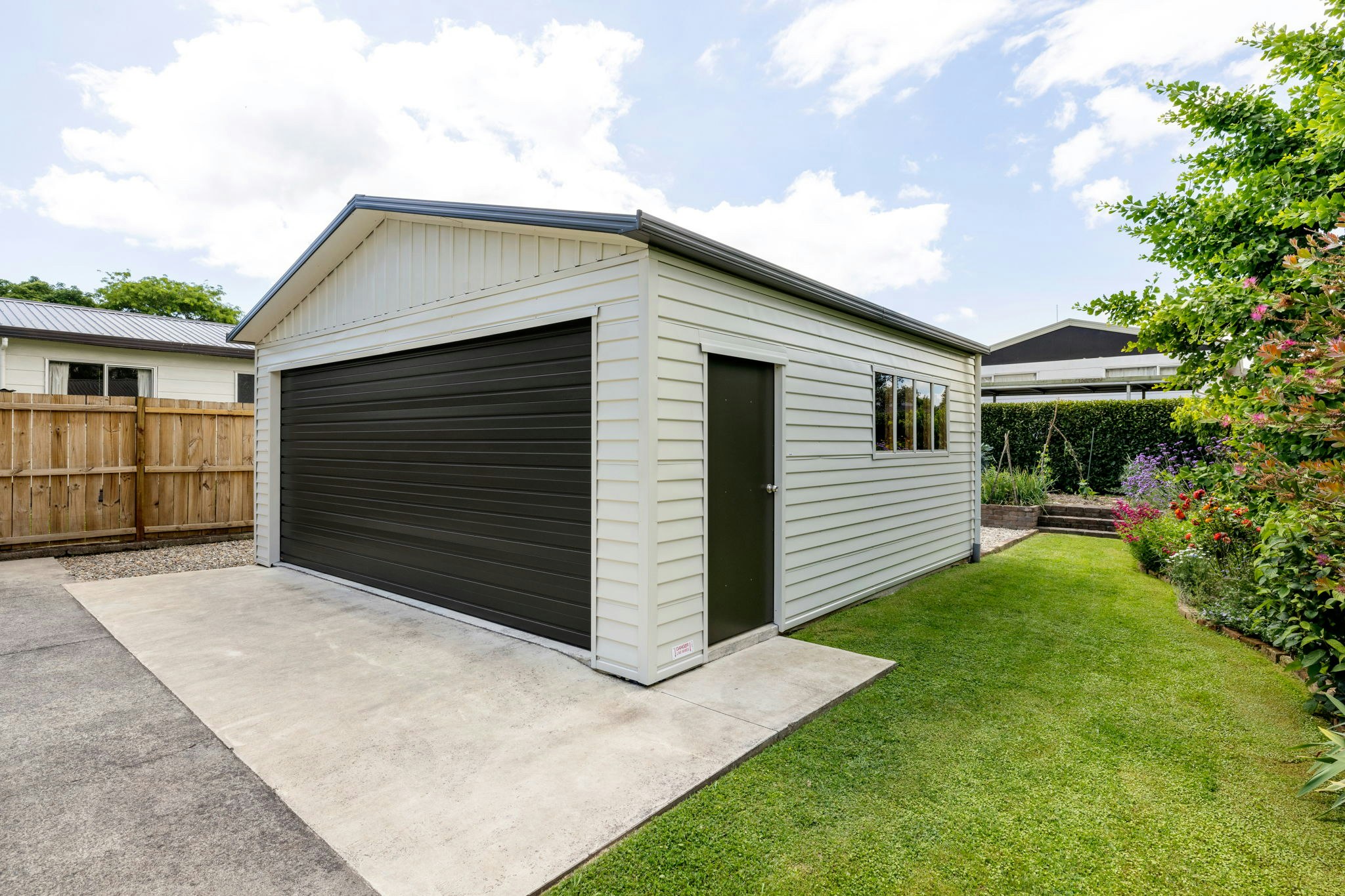 garage