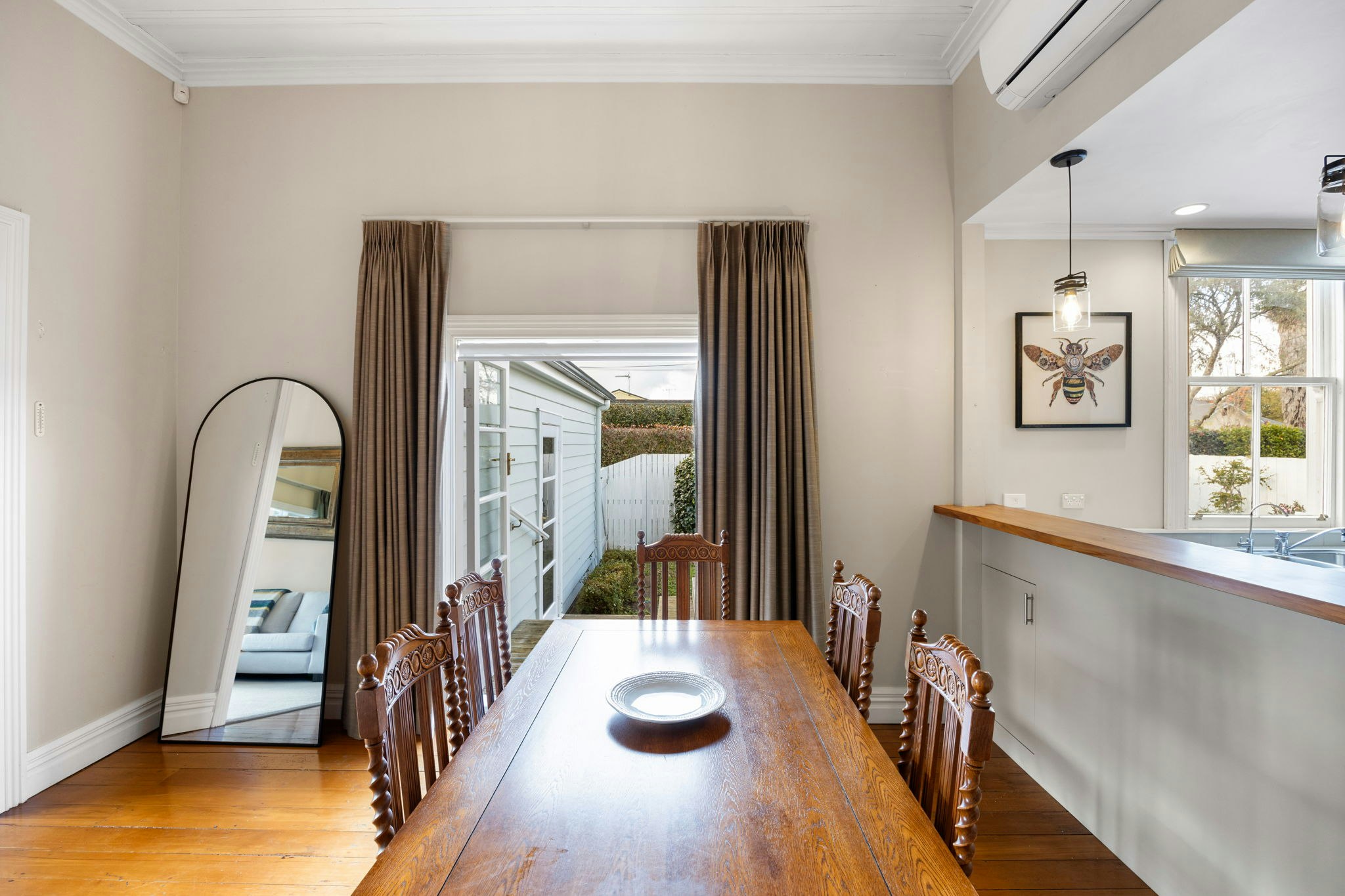 dining room