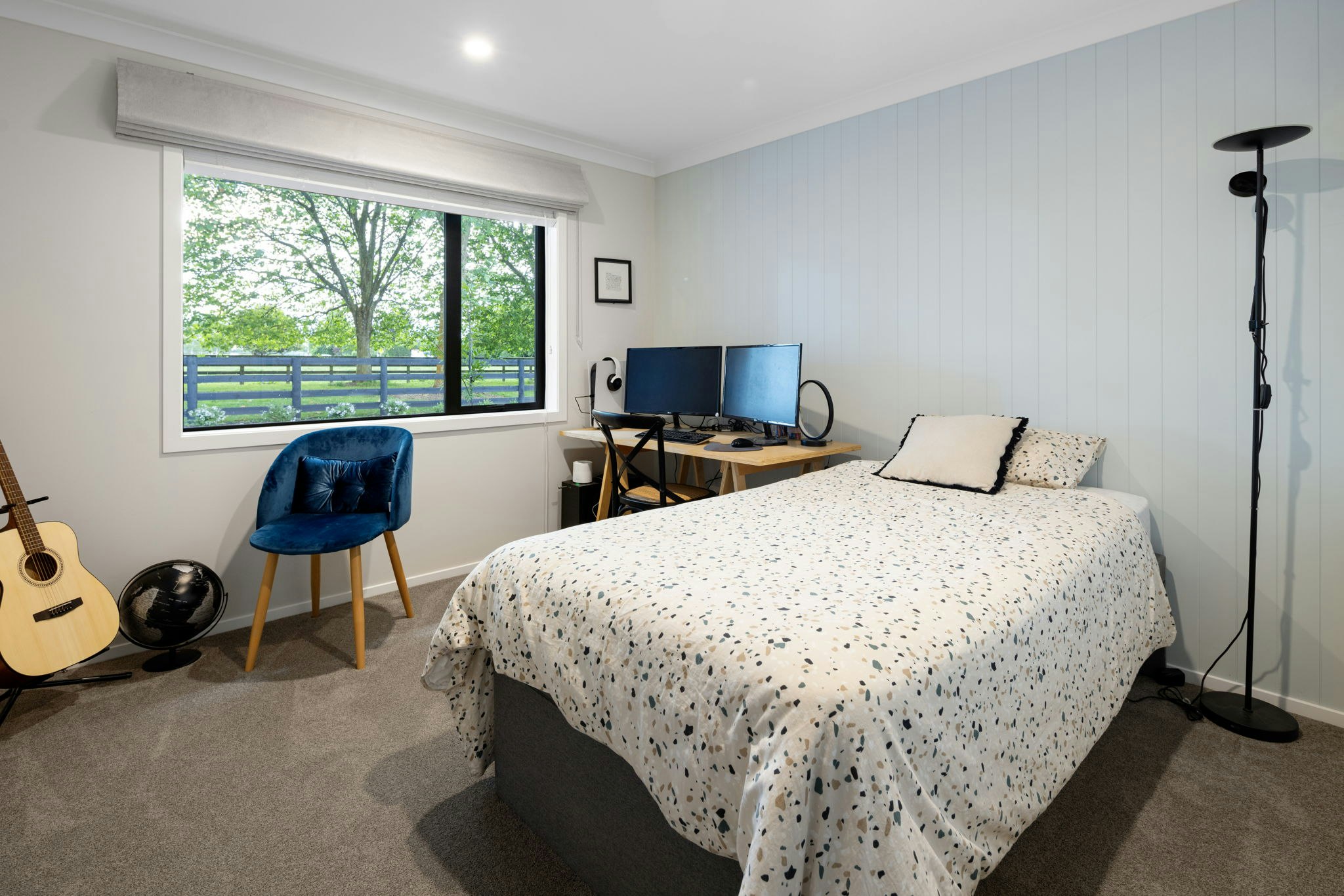 bed