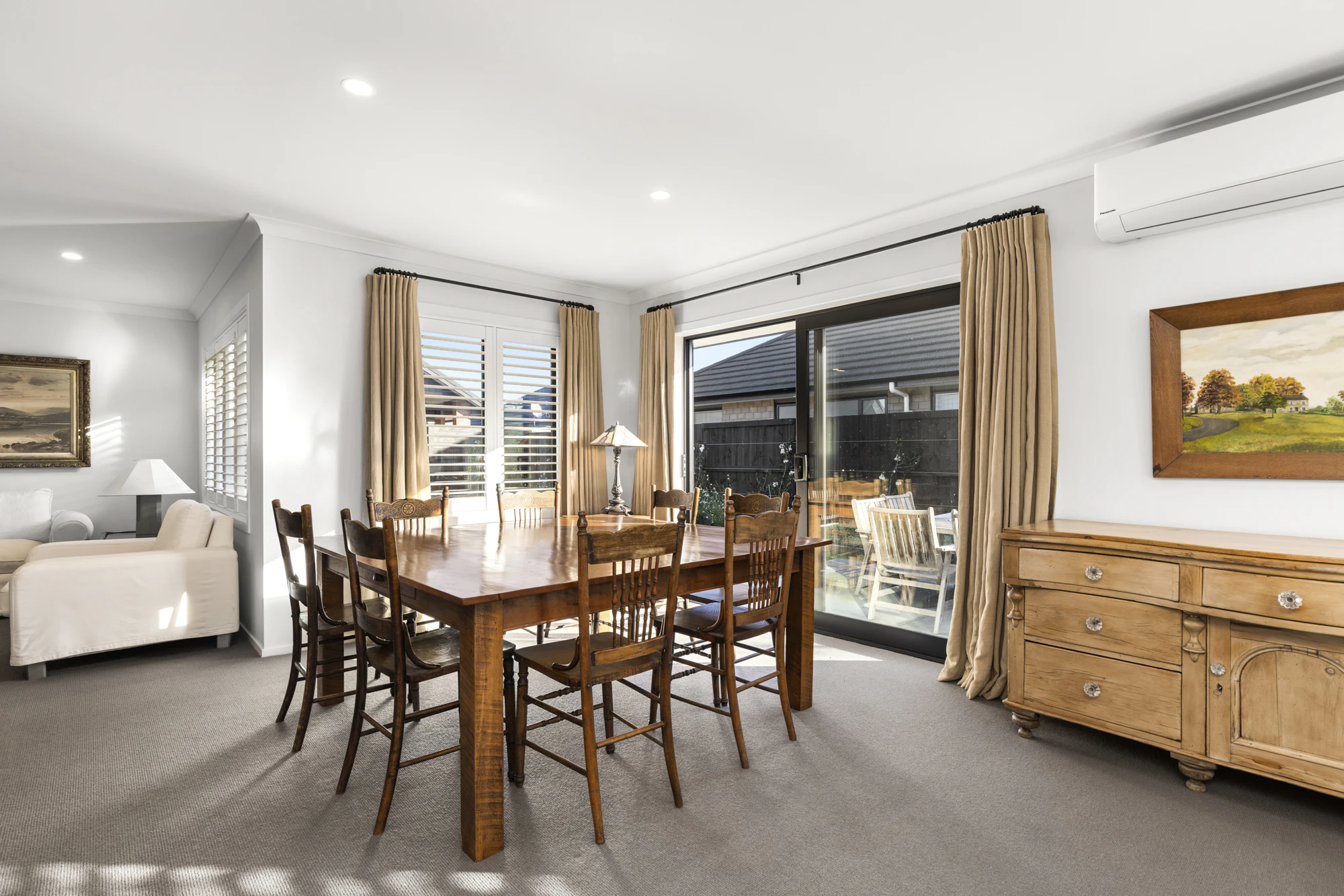 dining room