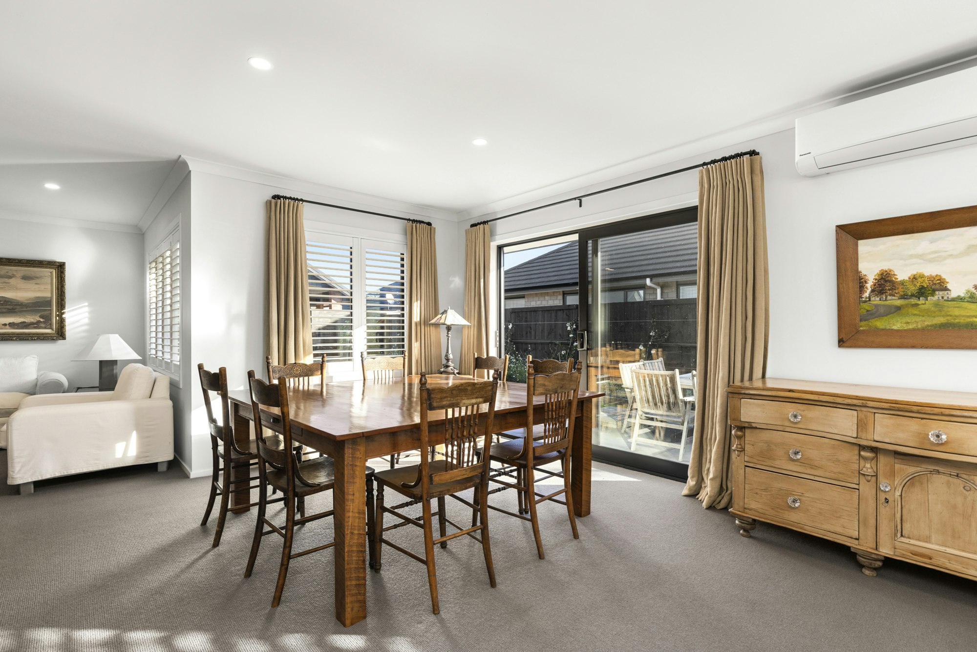 dining room