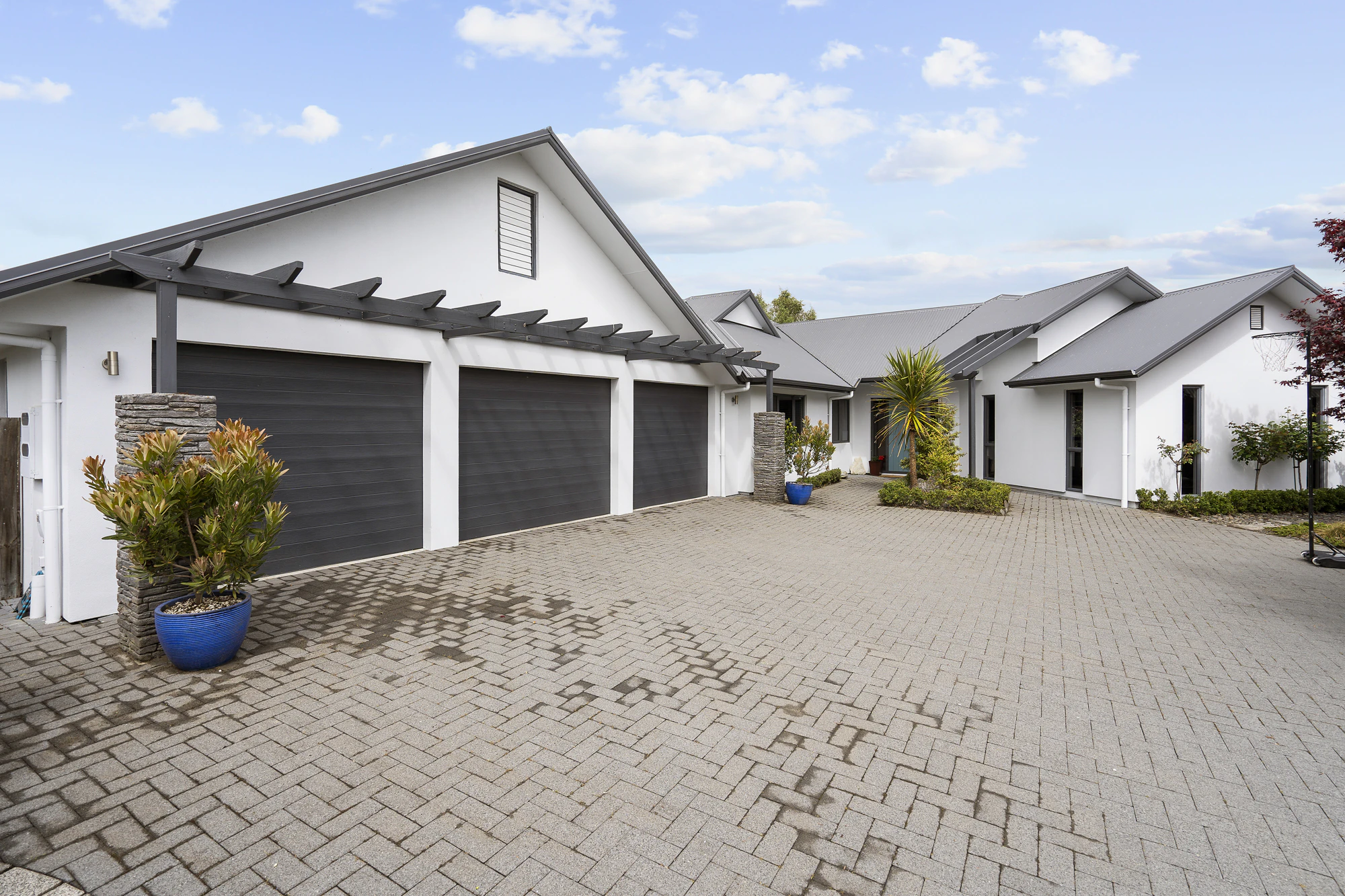 garage