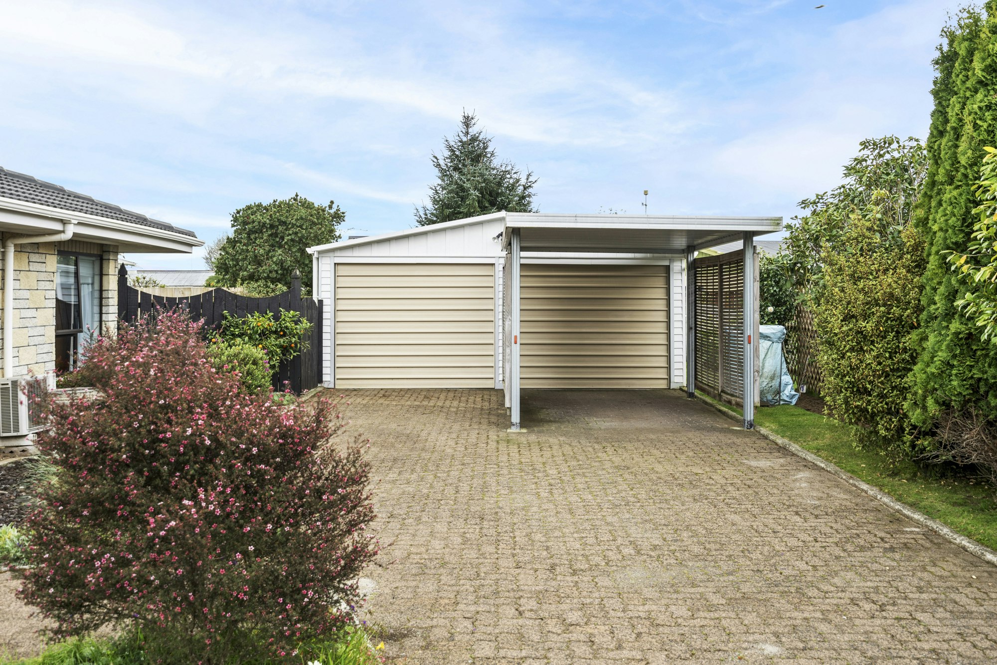 garage