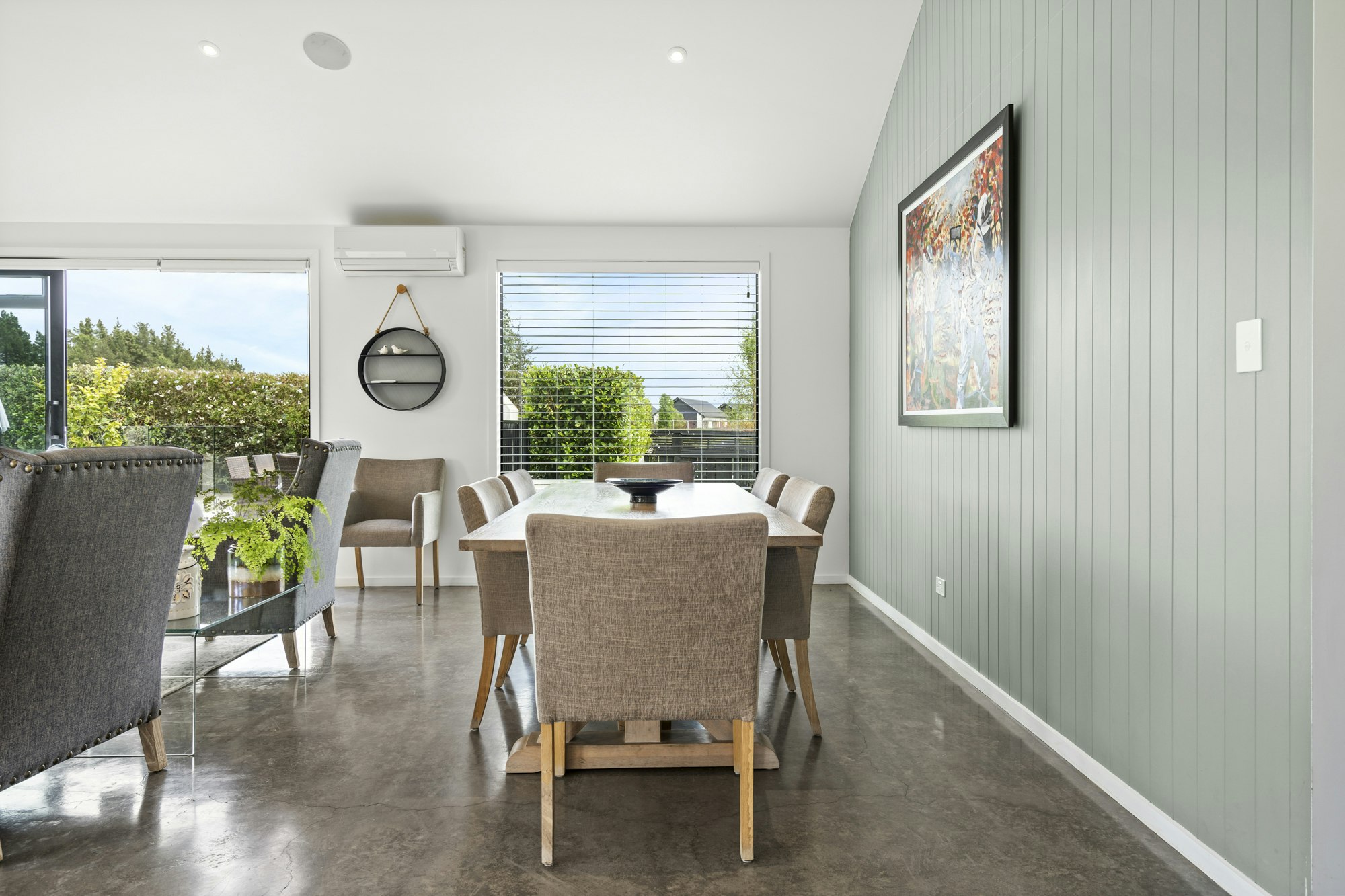 dining room
