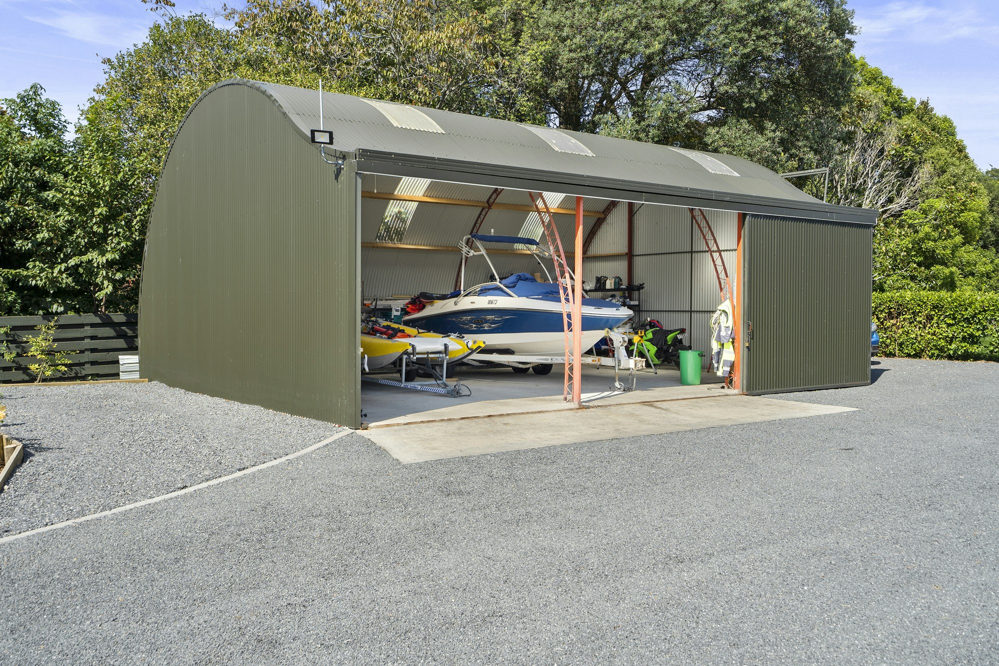 garage