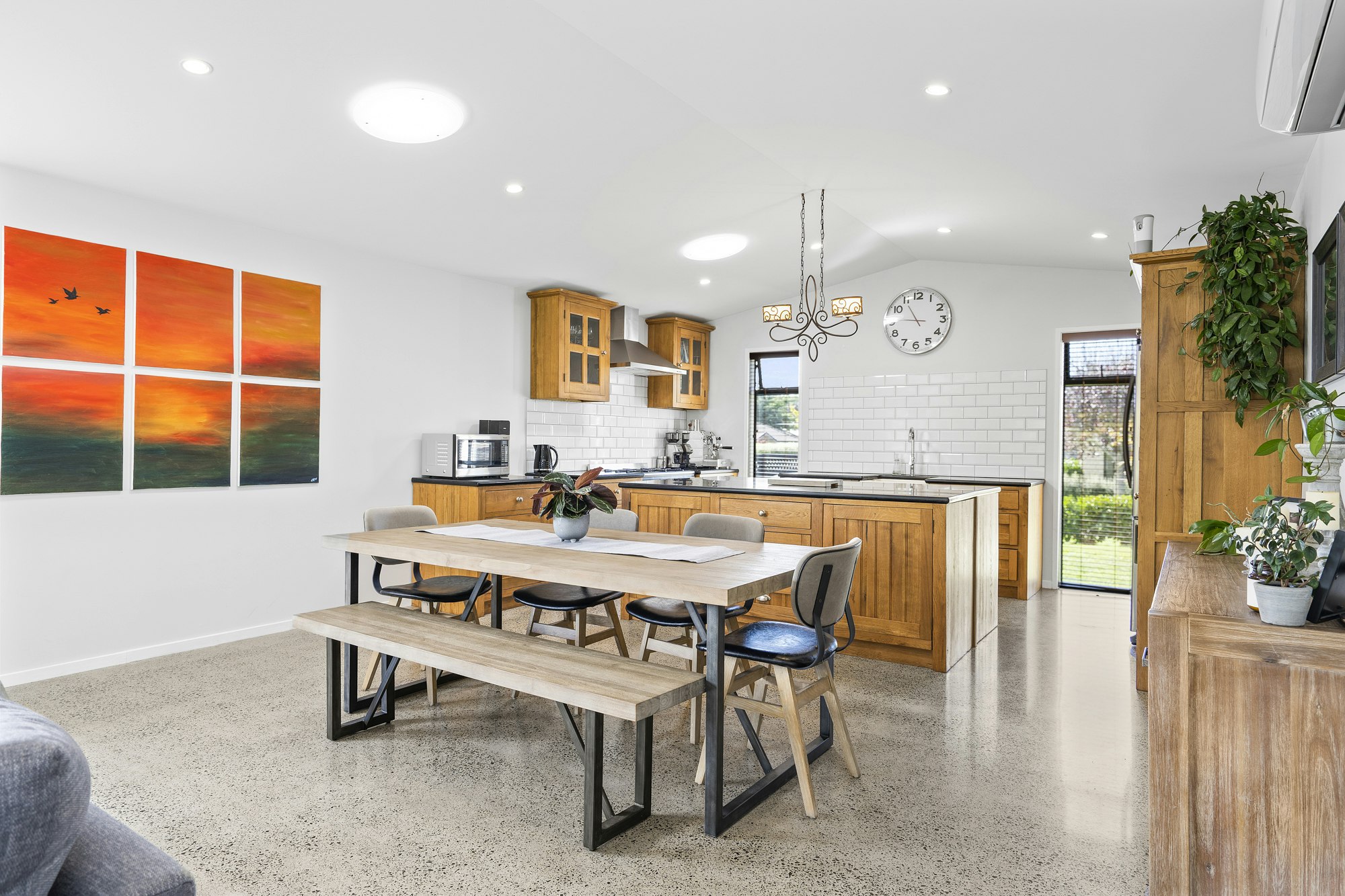 dining room