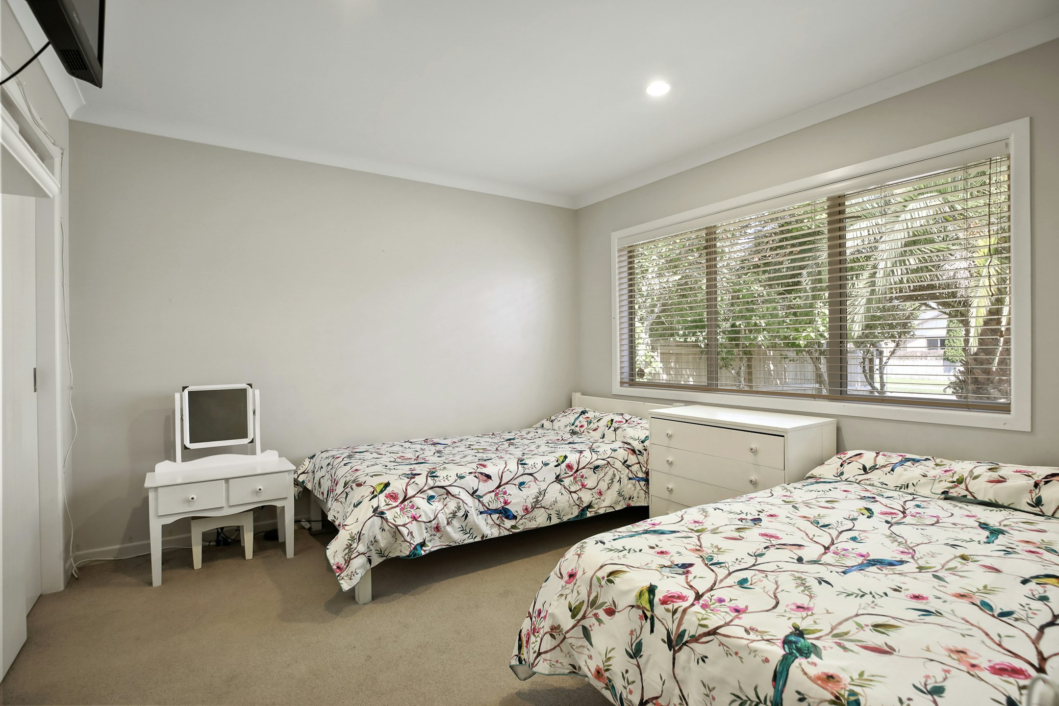 bed
