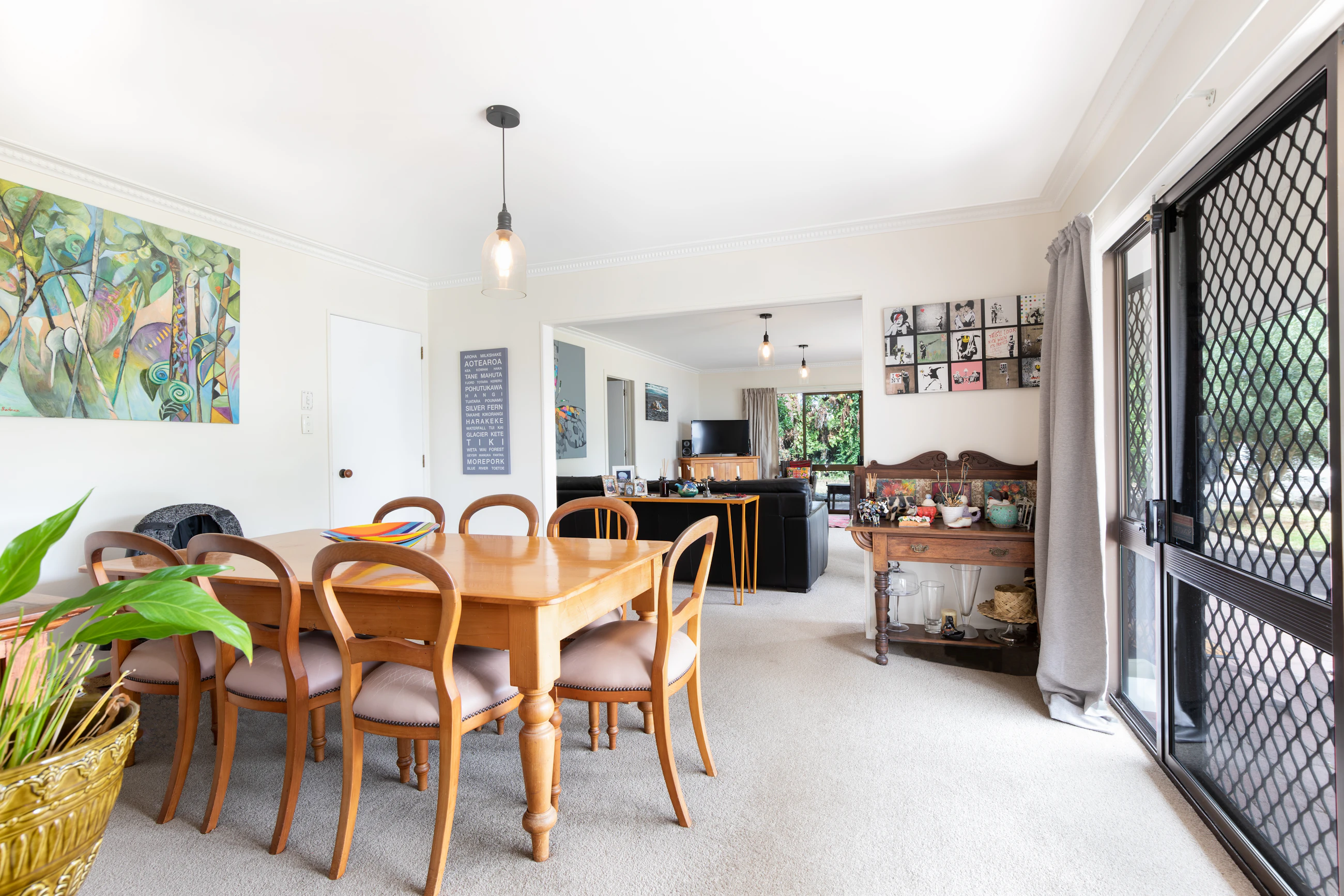 dining room