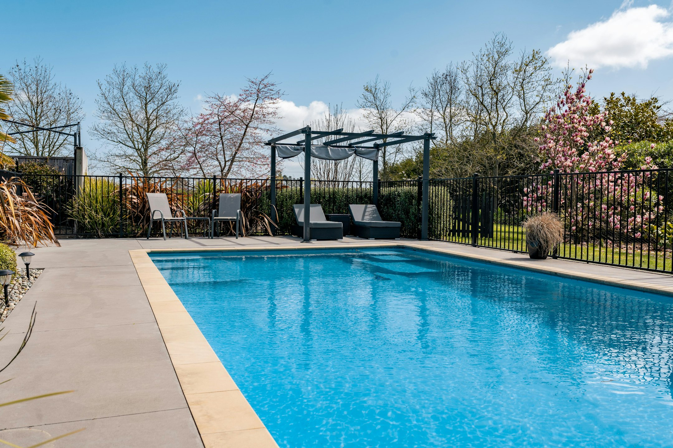 pool