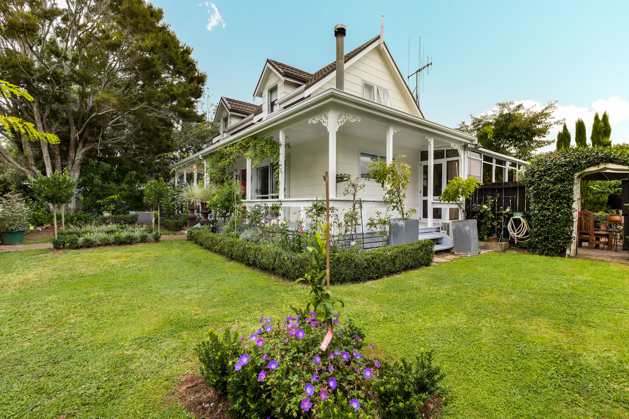 cottage