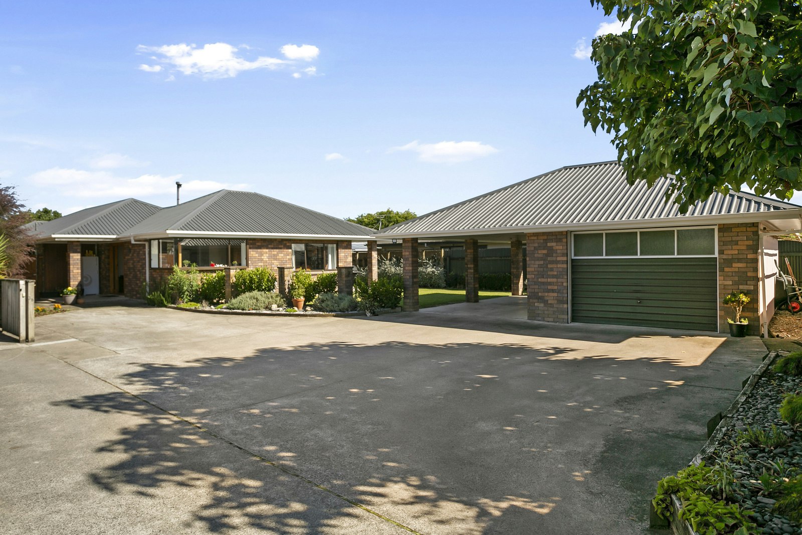 garage