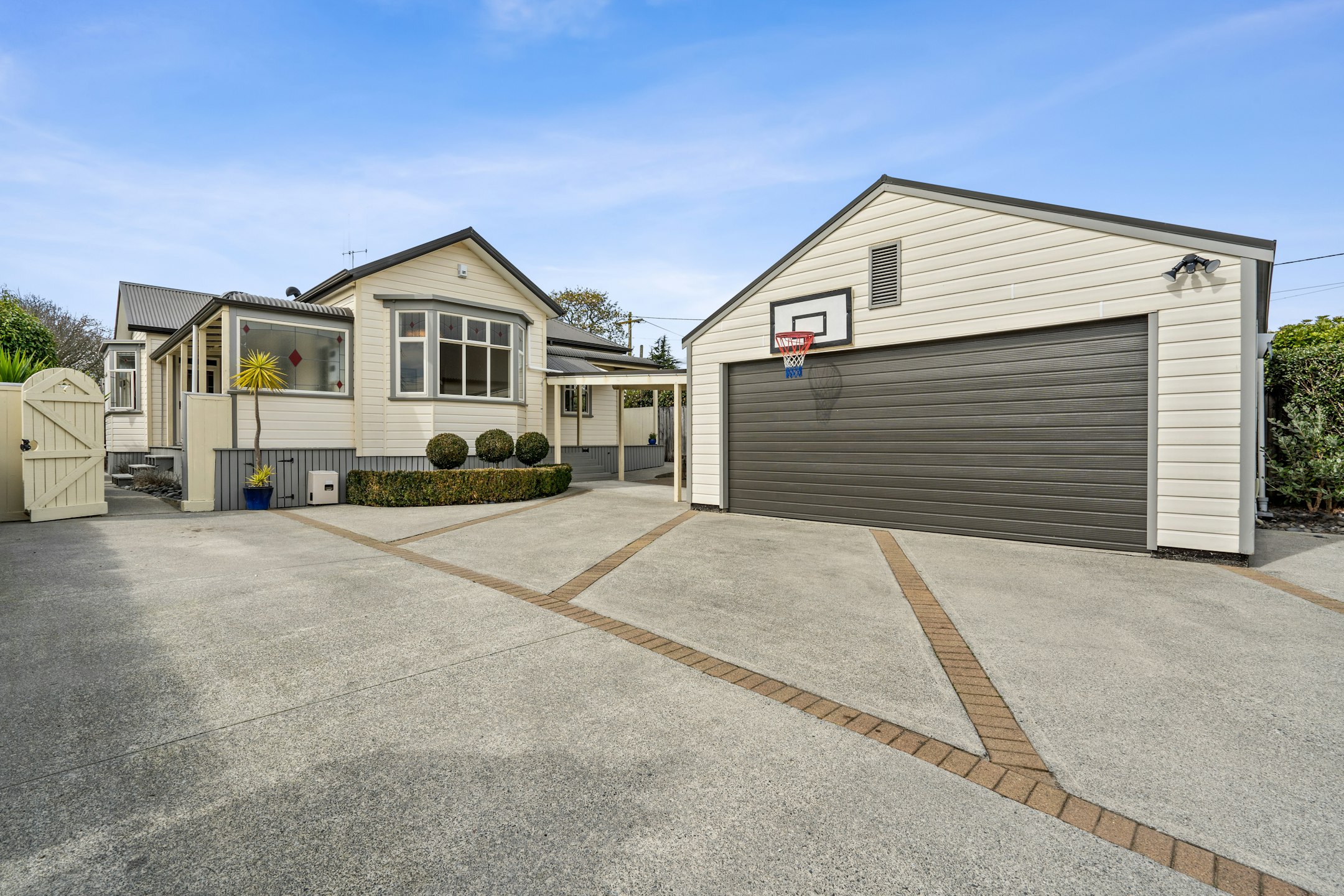 garage