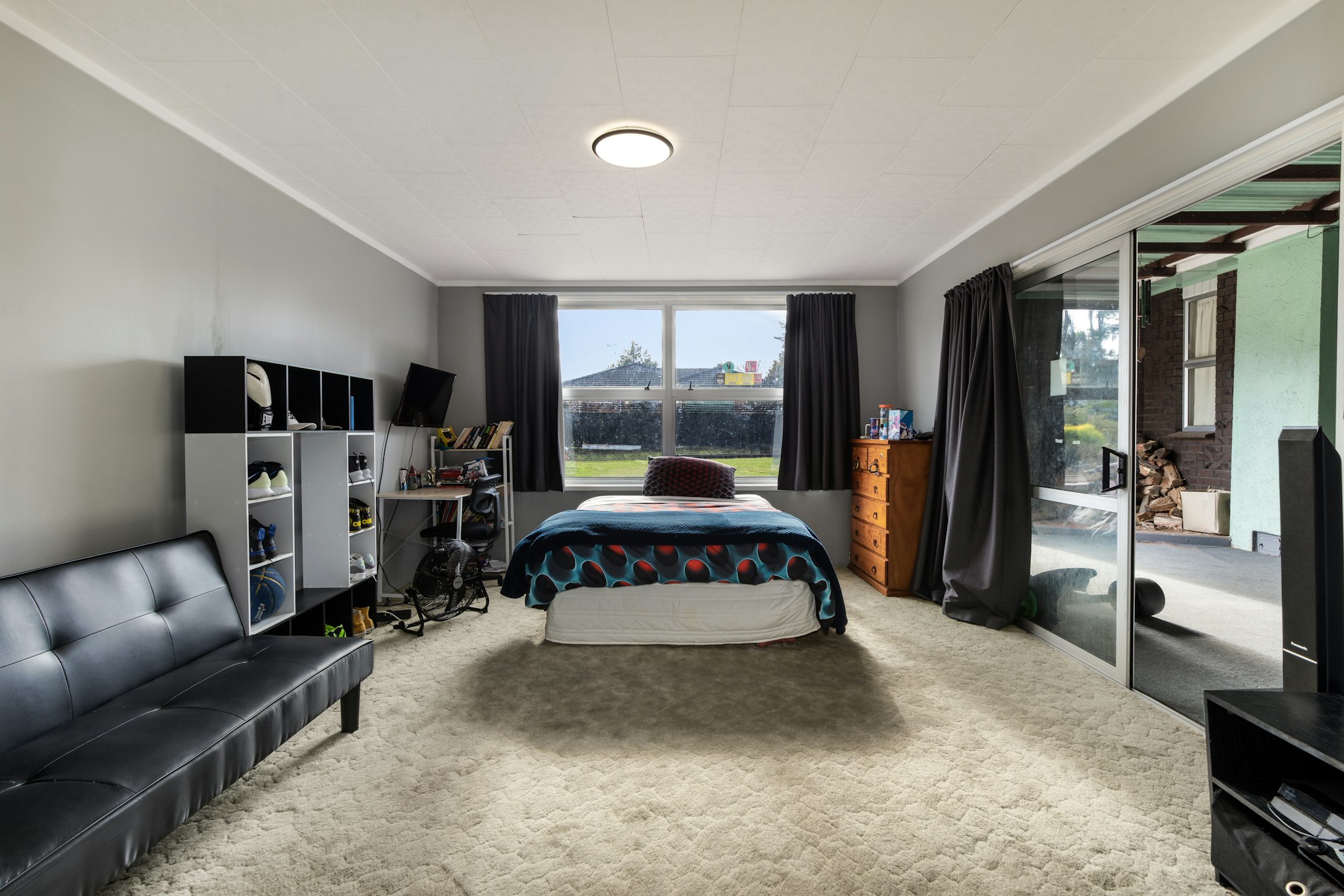 bed