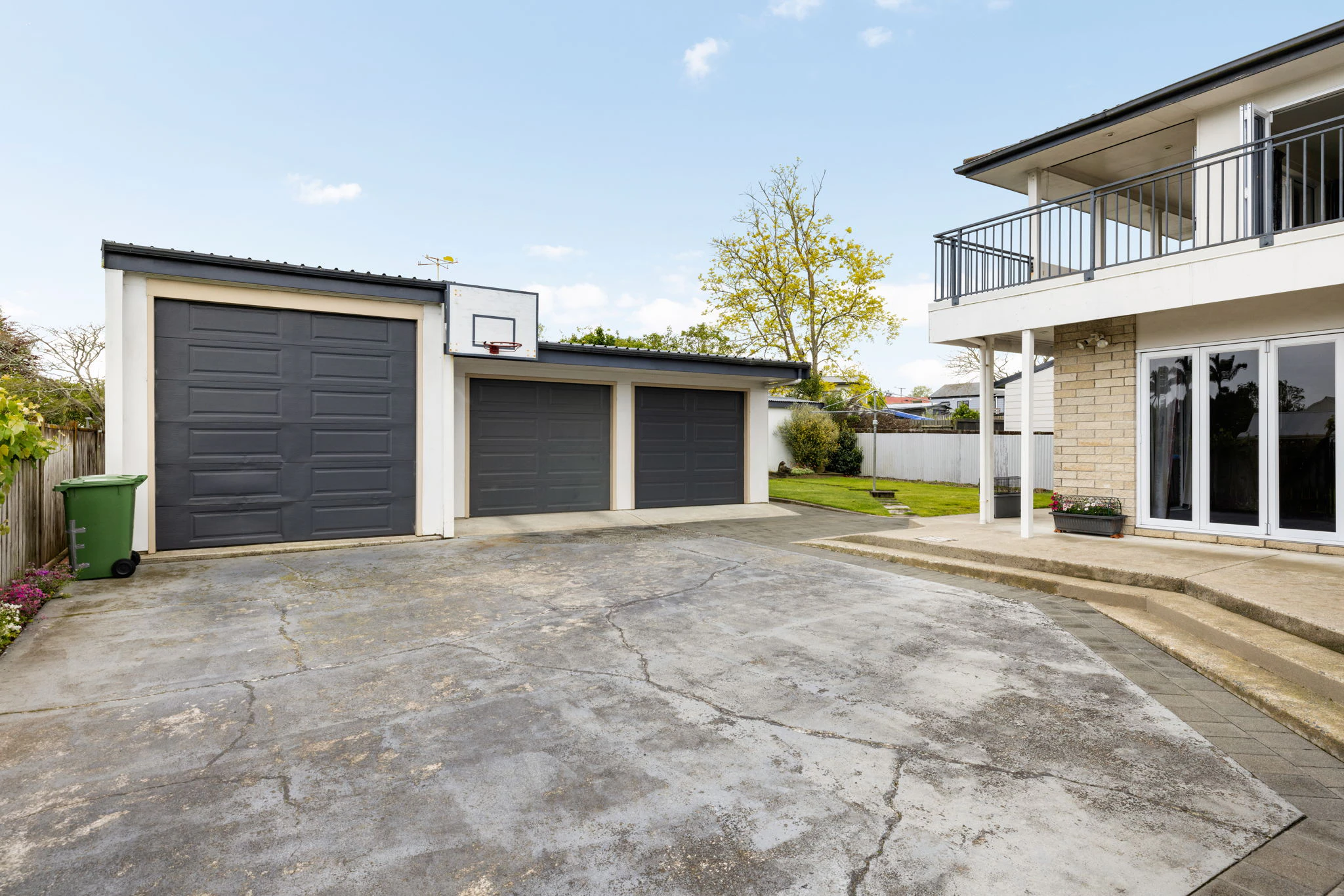 garage