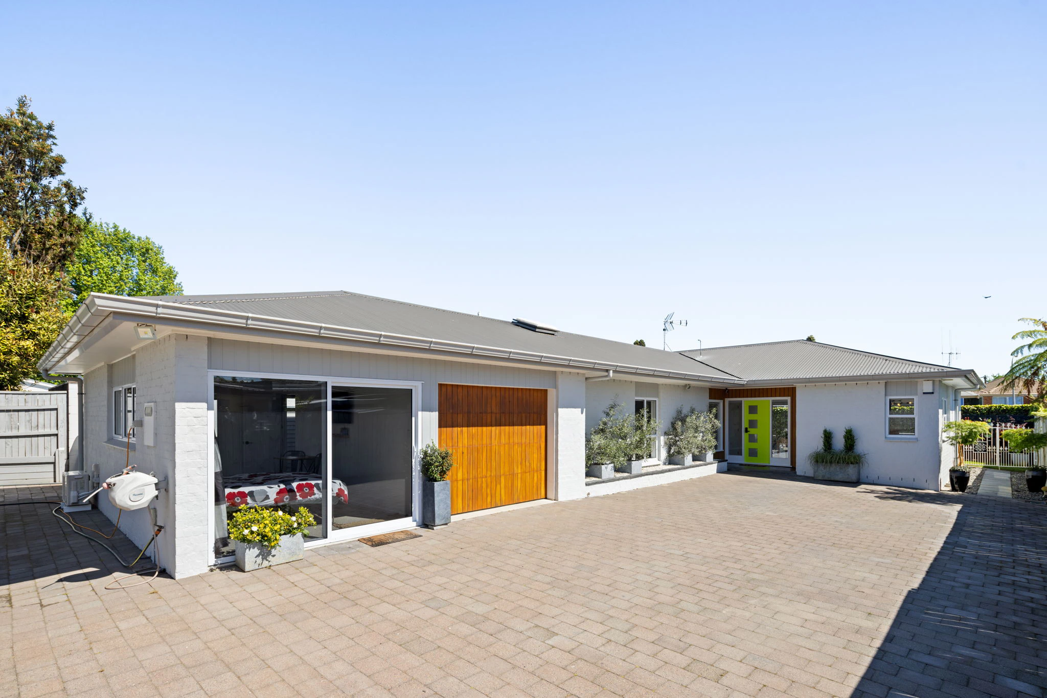 garage