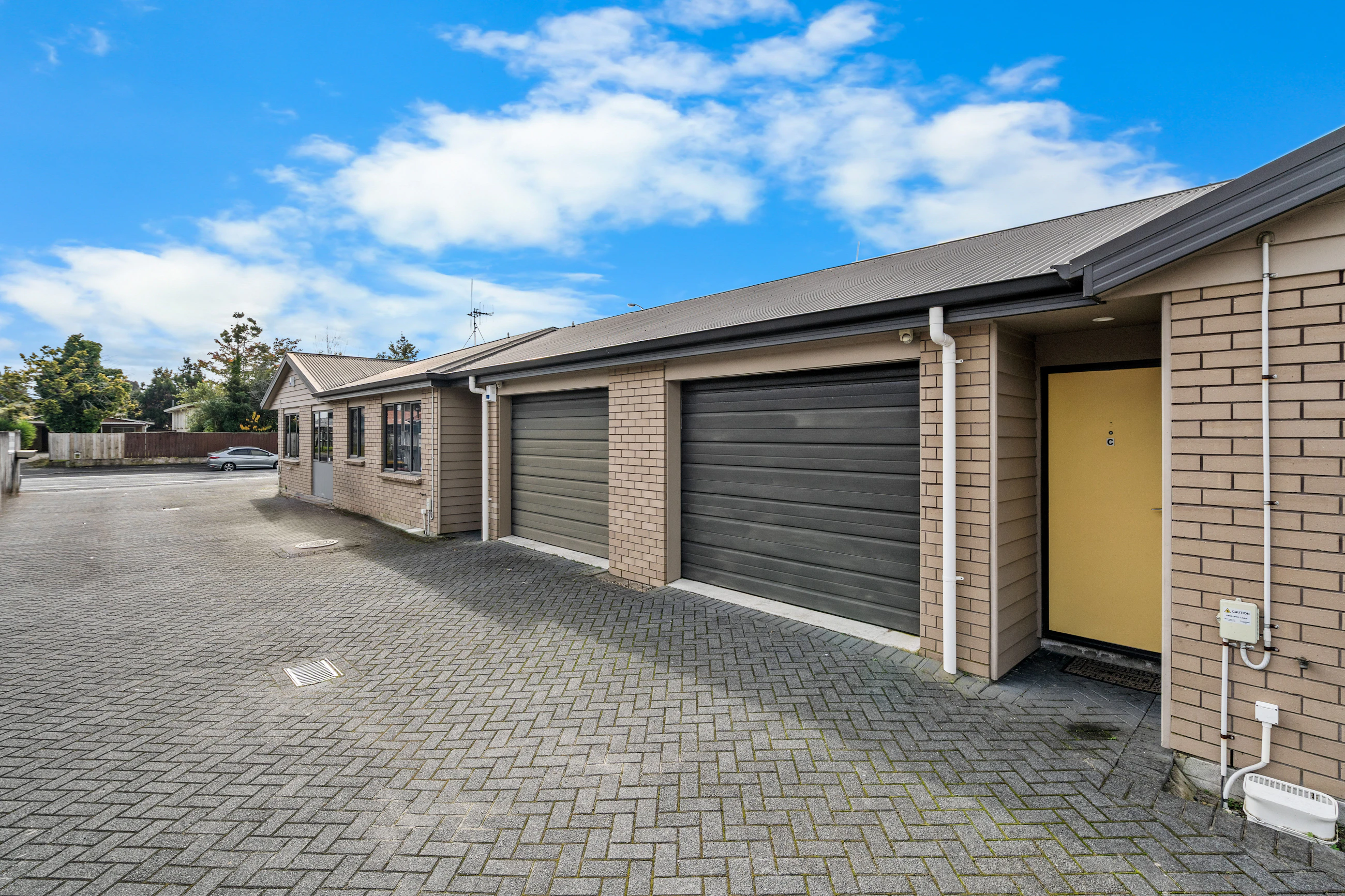 garage