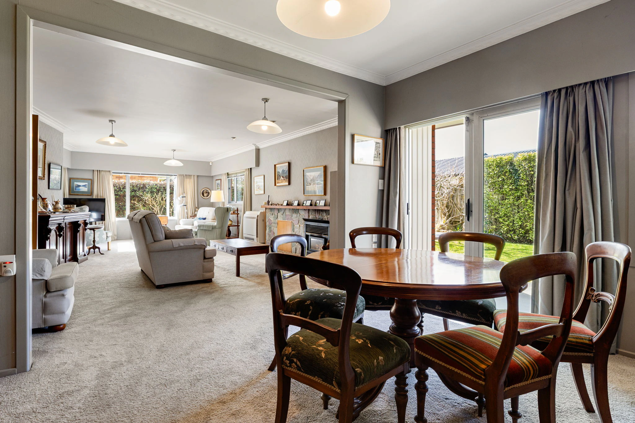 dining room