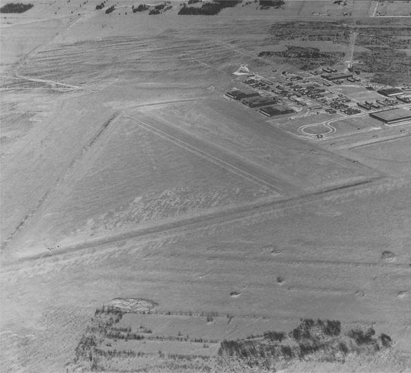 Un premier terrain d'aviation militaire 