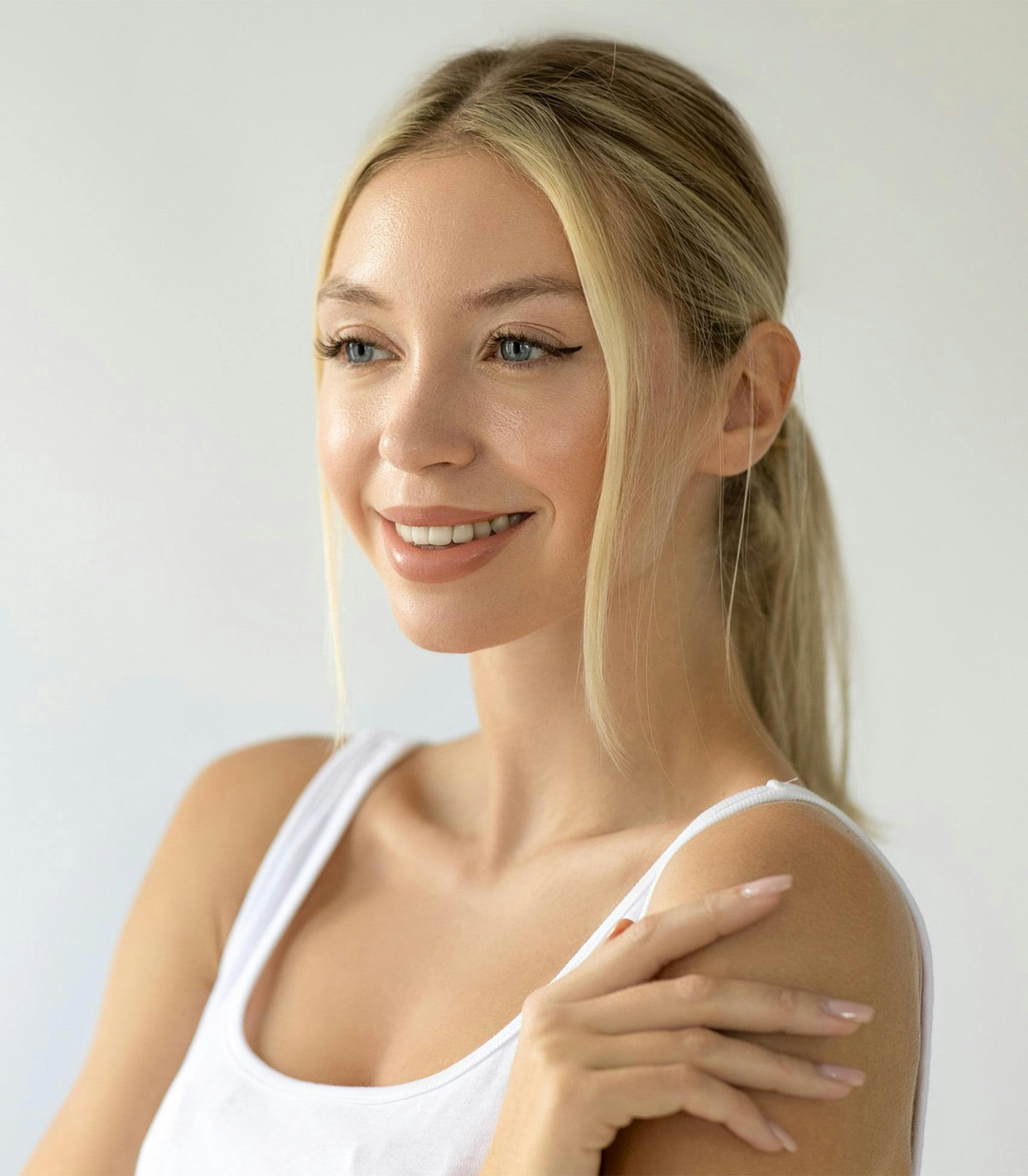 woman with blonde hair in a ponytail