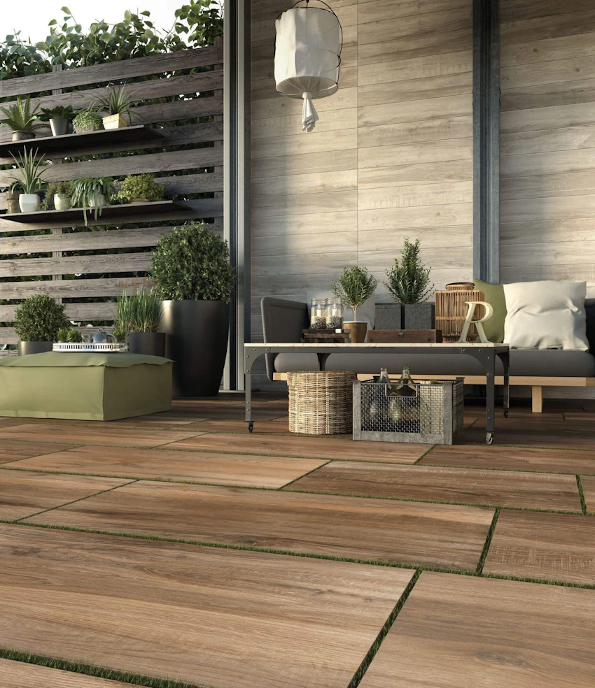 Pavimento in gres galleggiante effetto legno North Wind Brown 40x122 2 cm di spessore
