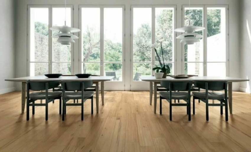 Pavimento in gres porcellanato effetto legno Serie Farm prima Scelta