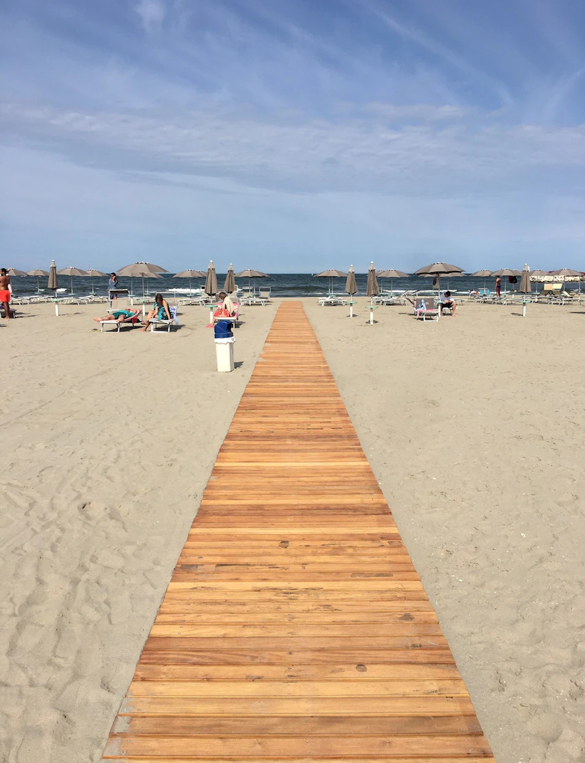 Teak tavola per esterno dimensioni Tavole 9 cm x 2 metri spessore 19 mm