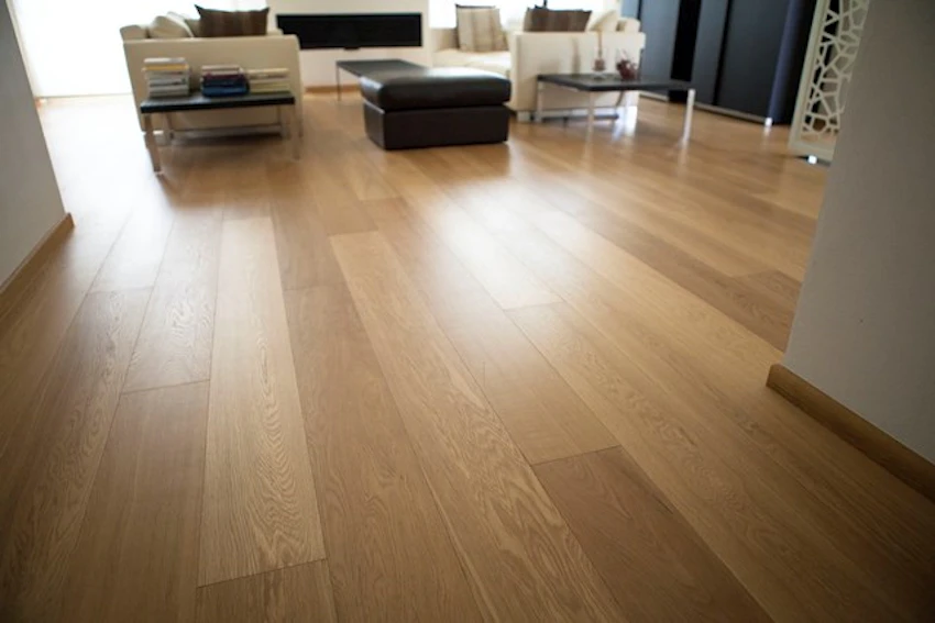 Pavimento Plancia in Rovere Elegance spazzolata verniciata