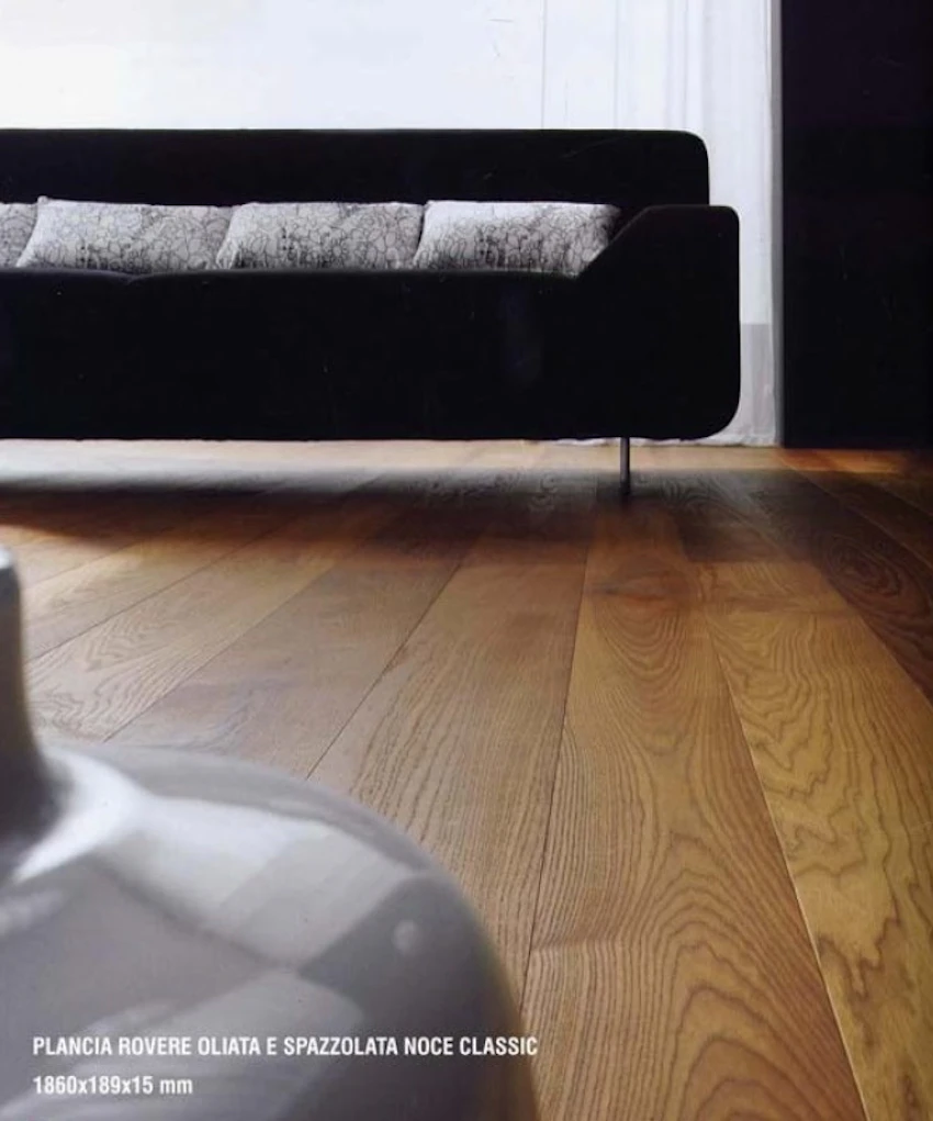 Pavimento in legno Plancia Rovere spazzolato Noce Classic