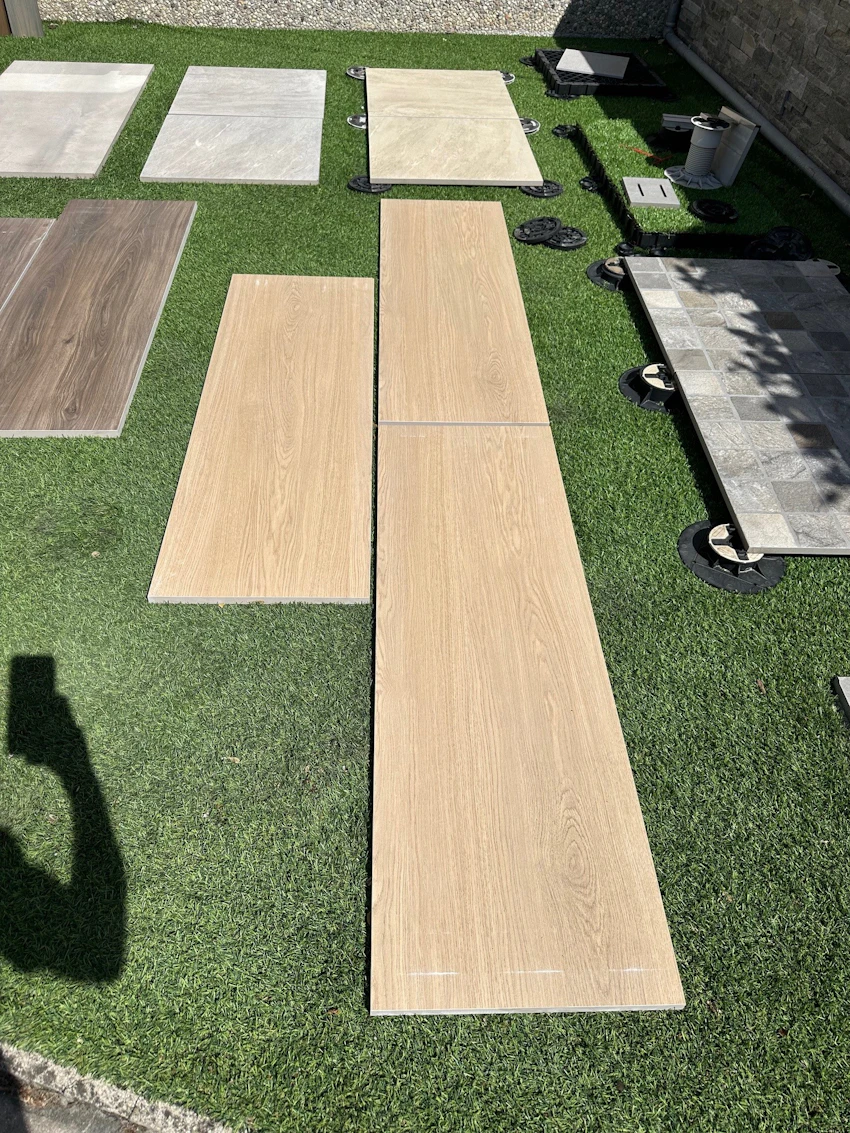 Pavimento gres porcellanato galleggiante 2 CM effetto legno DECA MIELE 40X122 1° SCELTA