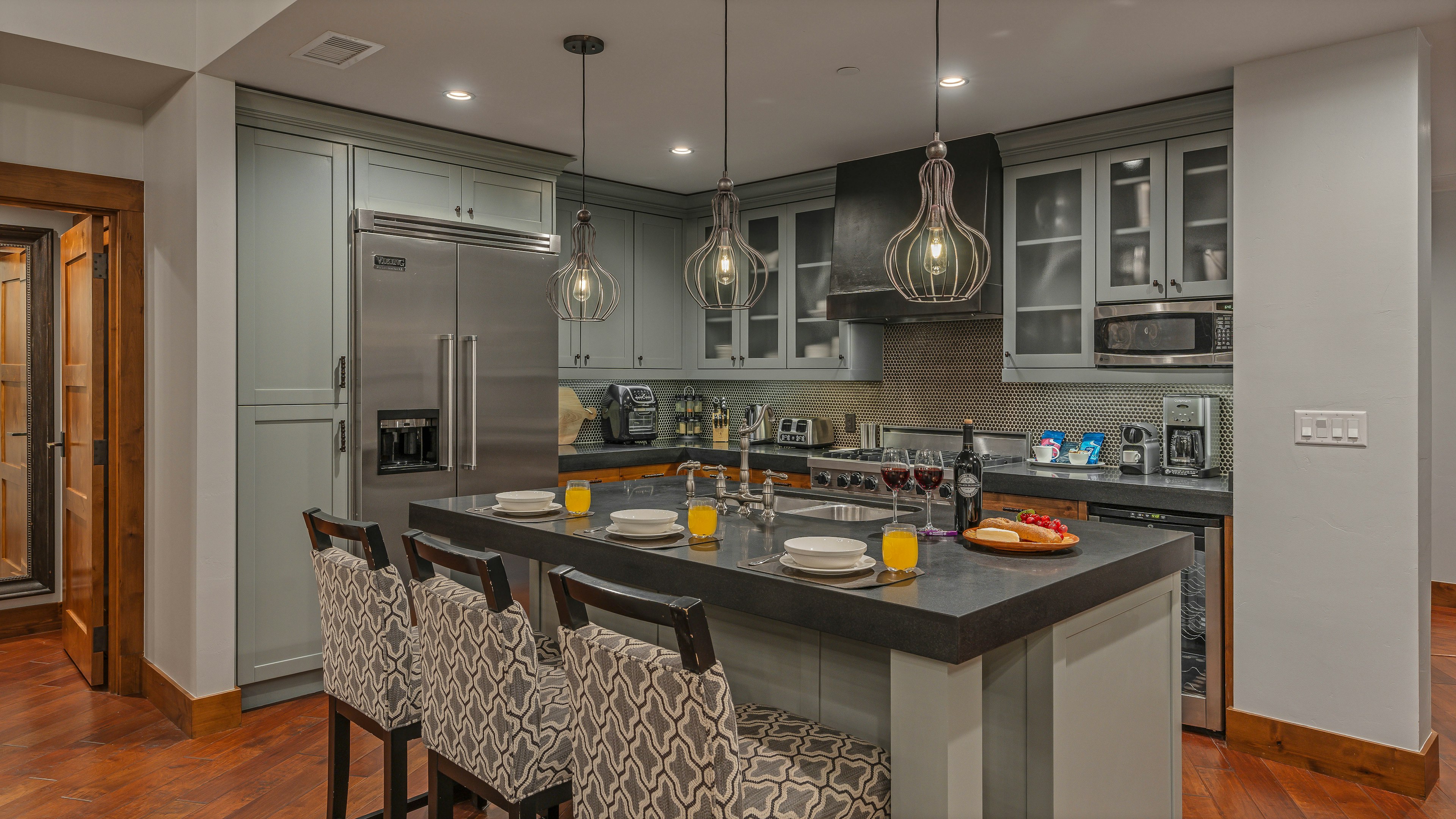 One Steamboat Place #616: Diamond Peak Penthouse 2 Bedroom 1