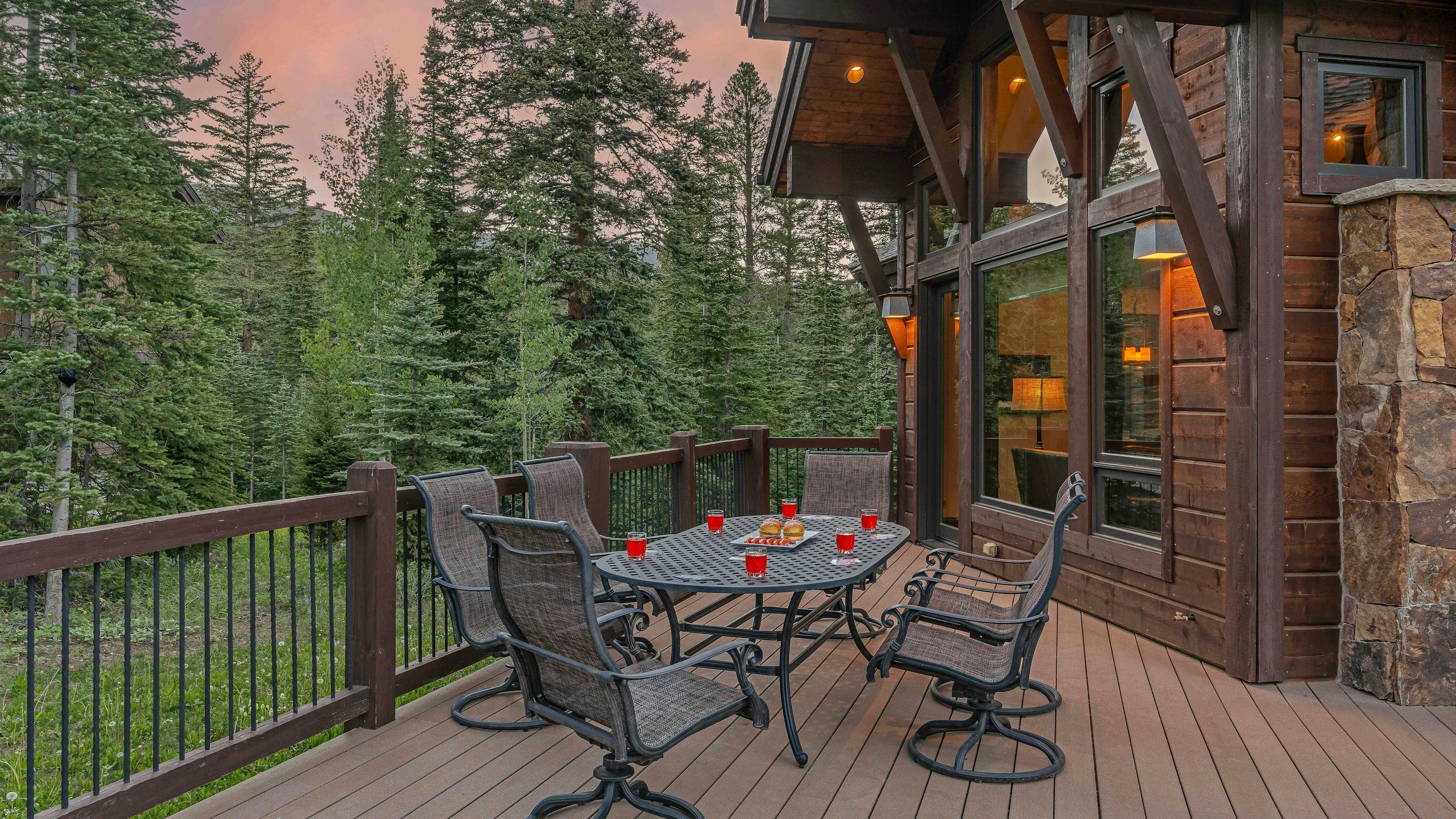 Rocky Mountain Lodge, photo 4