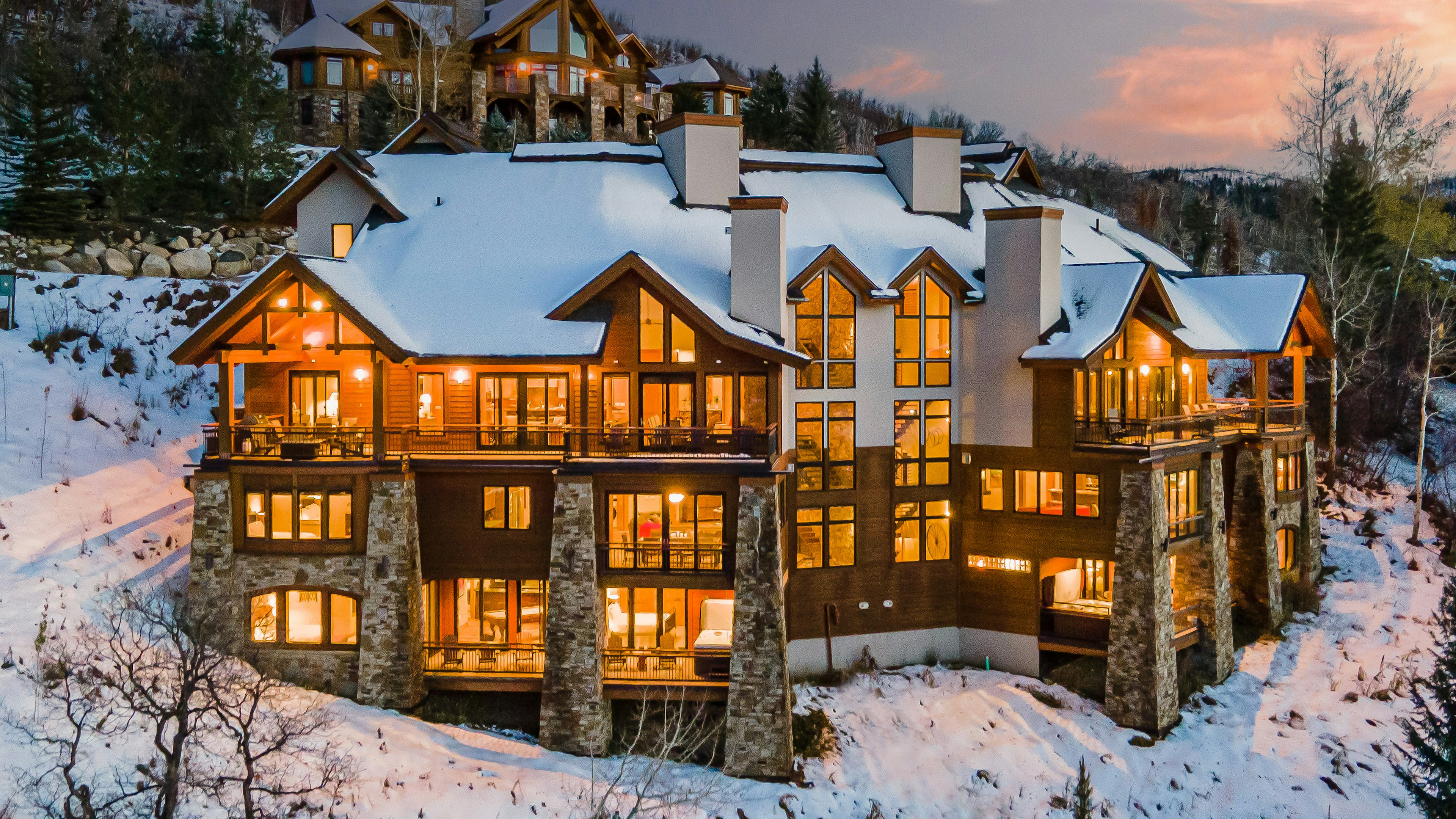 Falconhead Lodge - North 1
