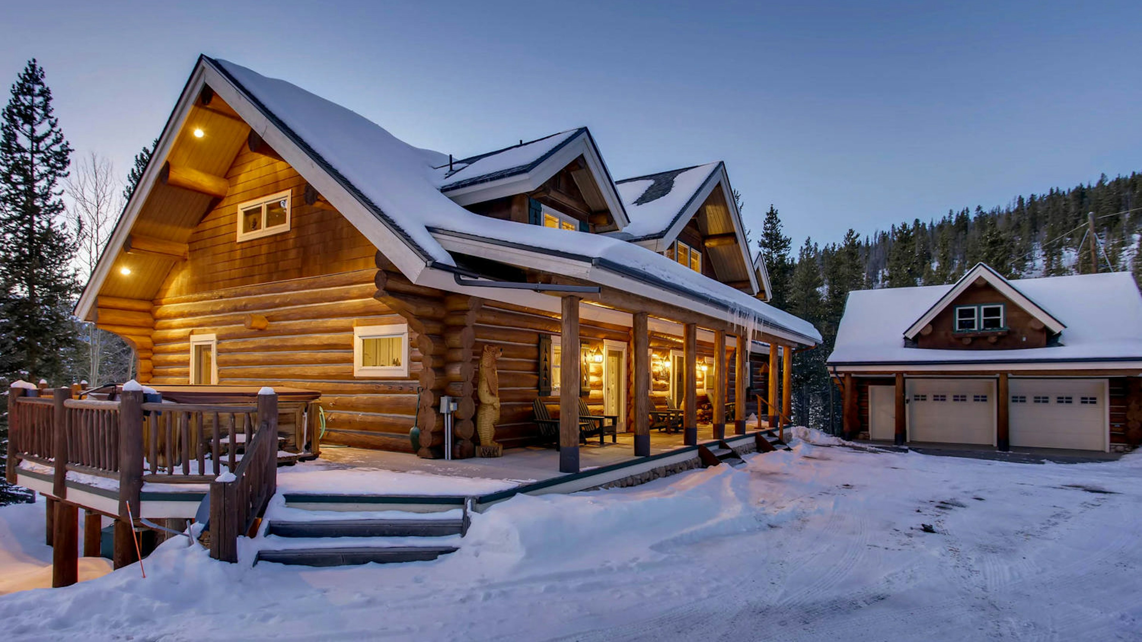 Twin Eagles Lodge 1