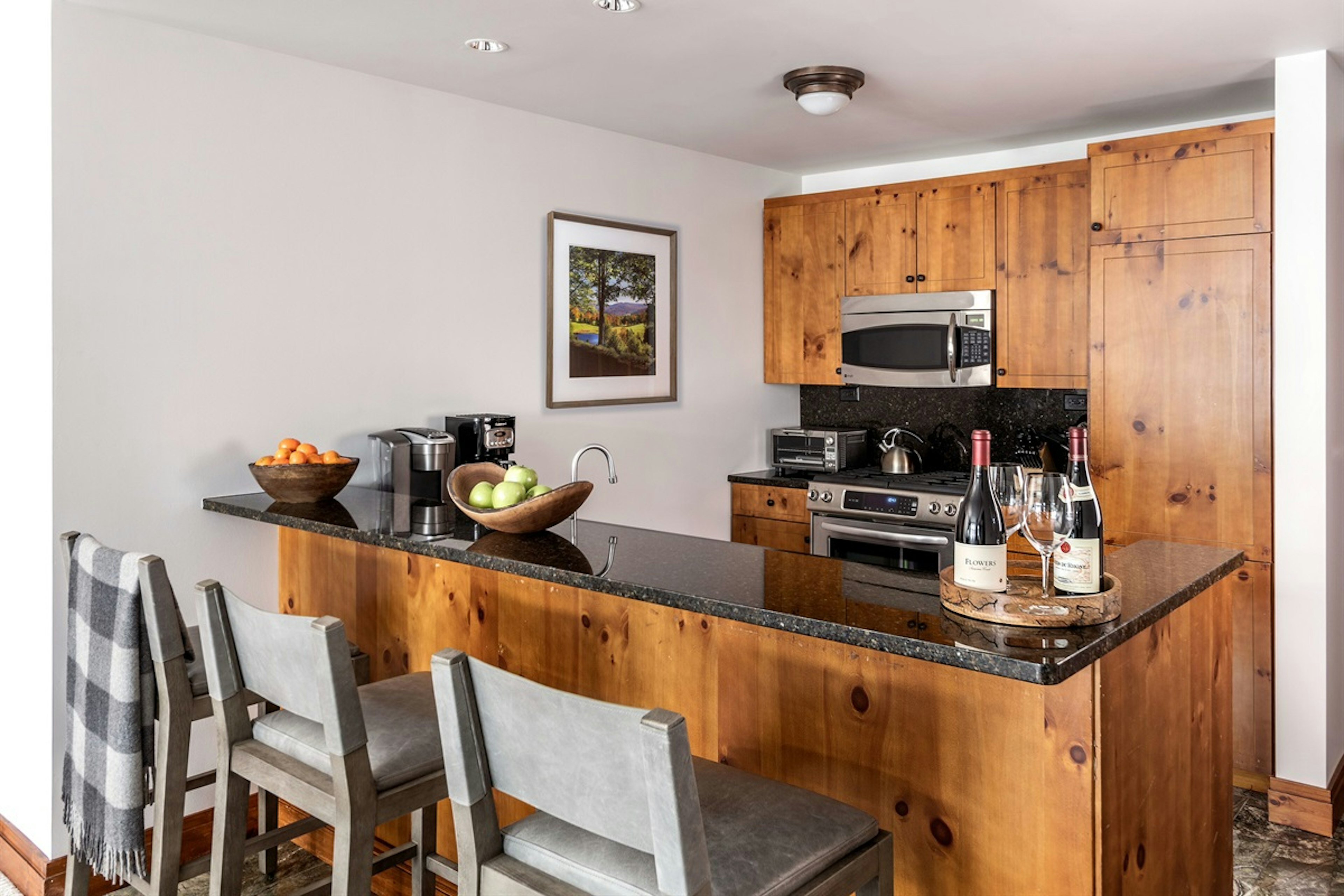 Wake up at our convenient breakfast bar.