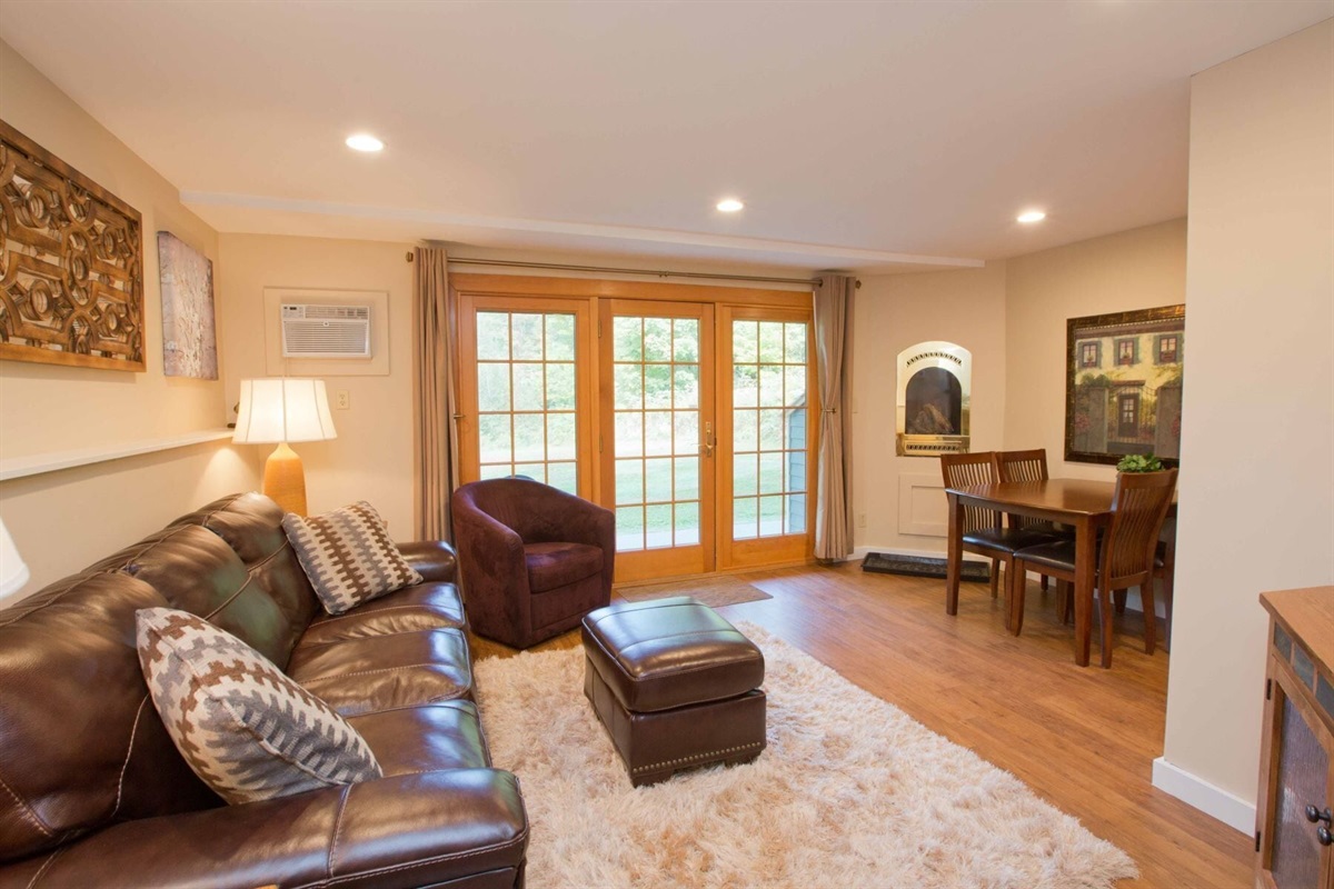 1BR Topnotch Condo photo 1